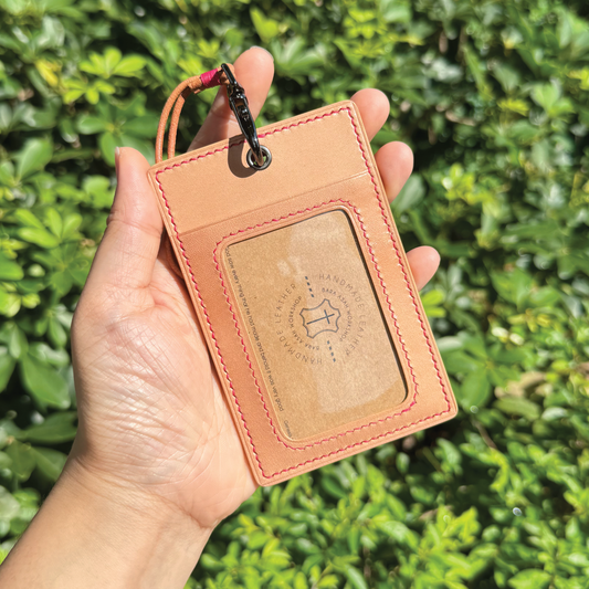 Tochigi Leather | ID Cardholder with Lanyard | 2 Photo Slots | 栃木牛皮系列 | 掛頸職員卡套 | 兩相格款式