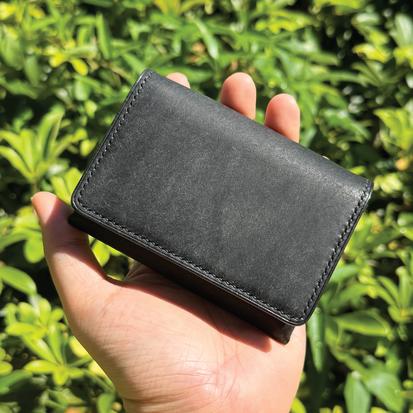 Pueblo Leather | Magnetic Snap Business Name Card Case | 磨砂牛皮系列 | 磁扣開關卡片盒