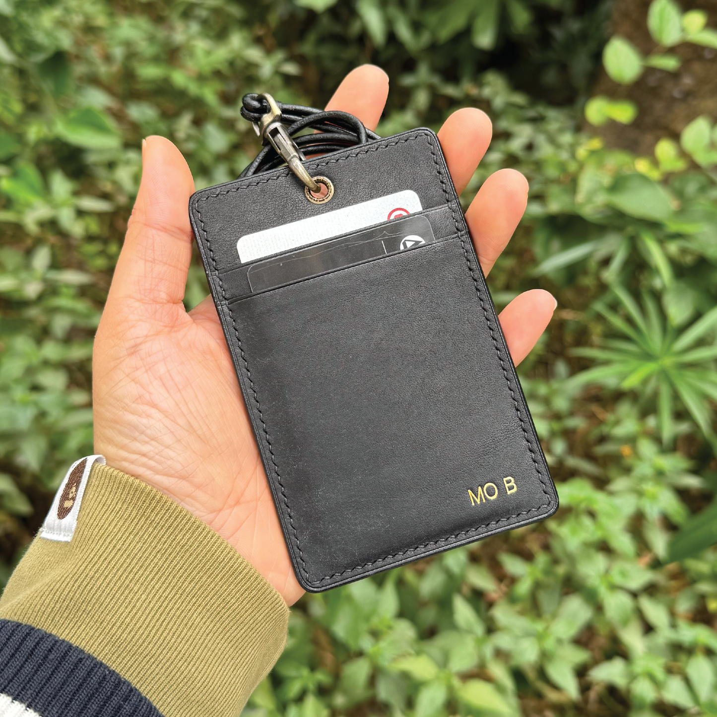 Pueblo Leather | ID Cardholder with Lanyard | Vertical, Horizontal Style | 磨砂牛皮系列 | 掛頸職員卡套 | 直款橫款