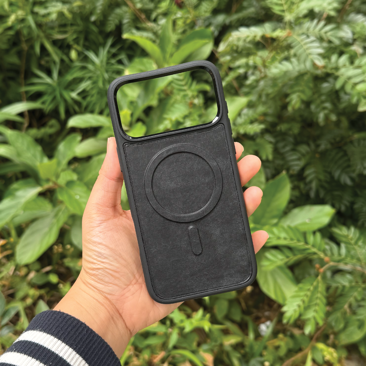 Pueblo Leather | MagSafe Compatible iPhone Case | 磨砂牛皮系列 | 磁吸手機殼