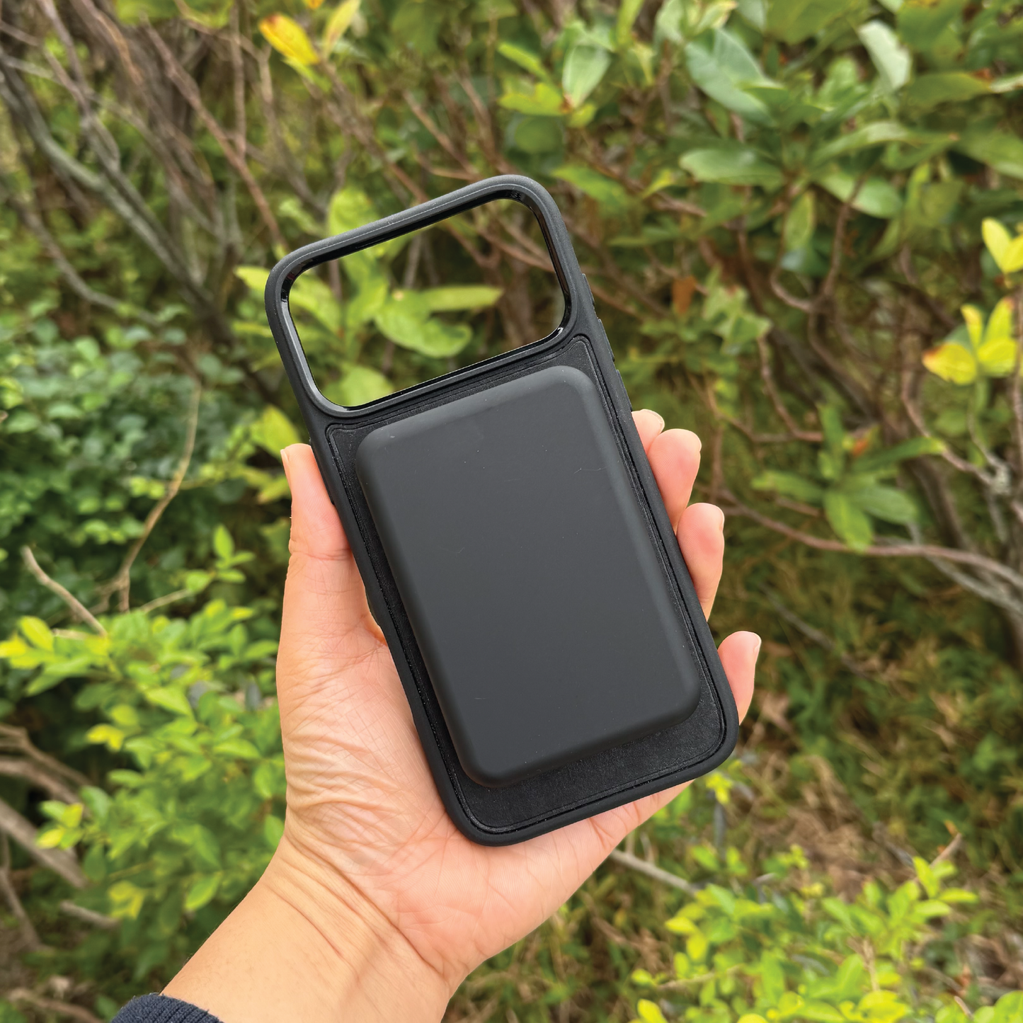 Pueblo Leather | MagSafe Compatible iPhone Case | 磨砂牛皮系列 | 磁吸手機殼