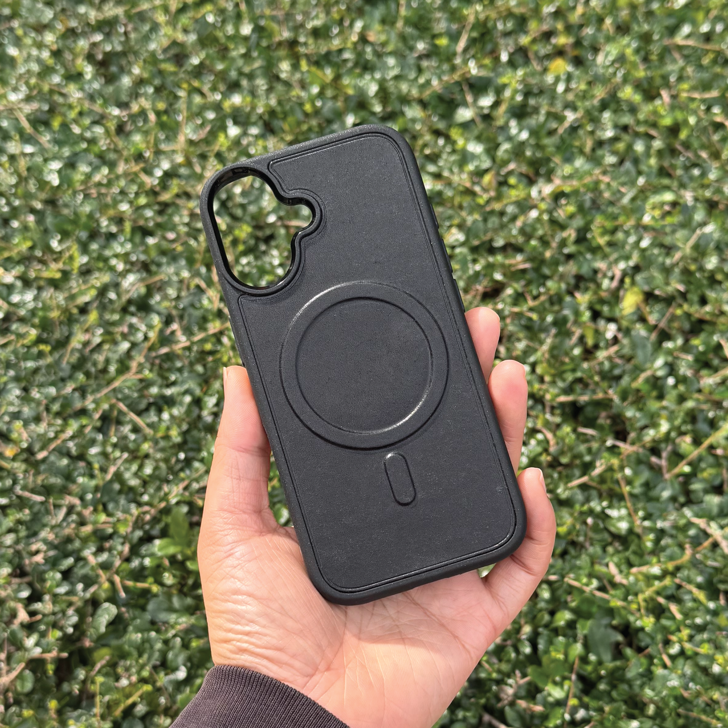 Pueblo Leather | MagSafe Compatible iPhone Case | 磨砂牛皮系列 | 磁吸手機殼