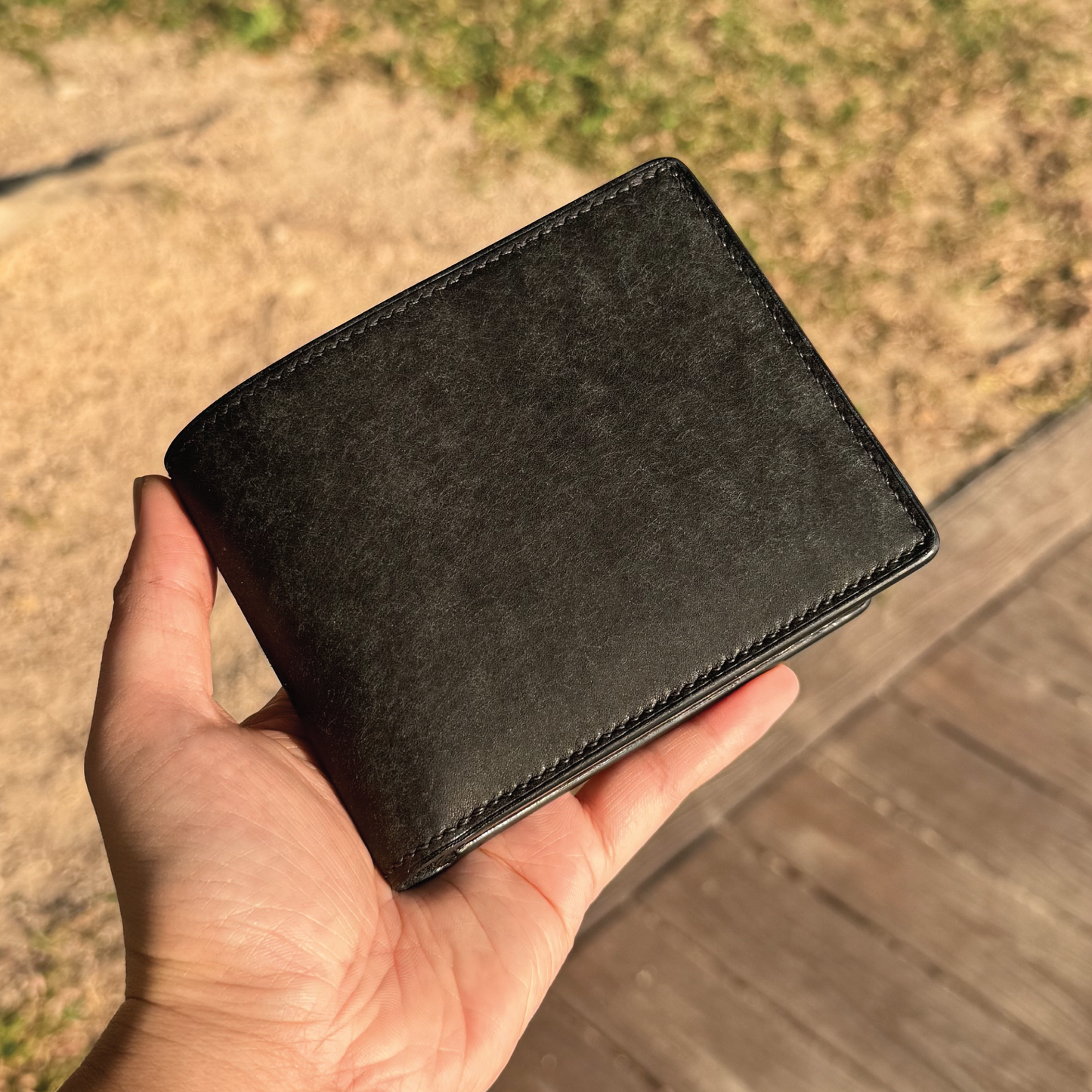 Pueblo Leather | Bifold Short Wallet | Card Slot, Photo Slot | 磨砂牛皮系列 | 兩摺短銀包 | 卡位，相位款式