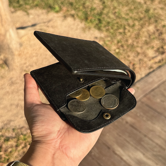 Pueblo Leather | Bifold Short Wallet | Coins Pocket Design | 磨砂牛皮系列 | 兩摺短銀包 | 零錢包款式