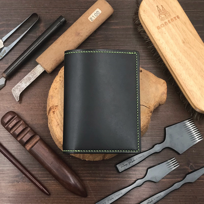 Buttero Leather | Bifold Medium Wallet | Card Slot, Photo Slot | 植鞣牛皮系列 | 兩摺中銀包 | 卡位，相位款式