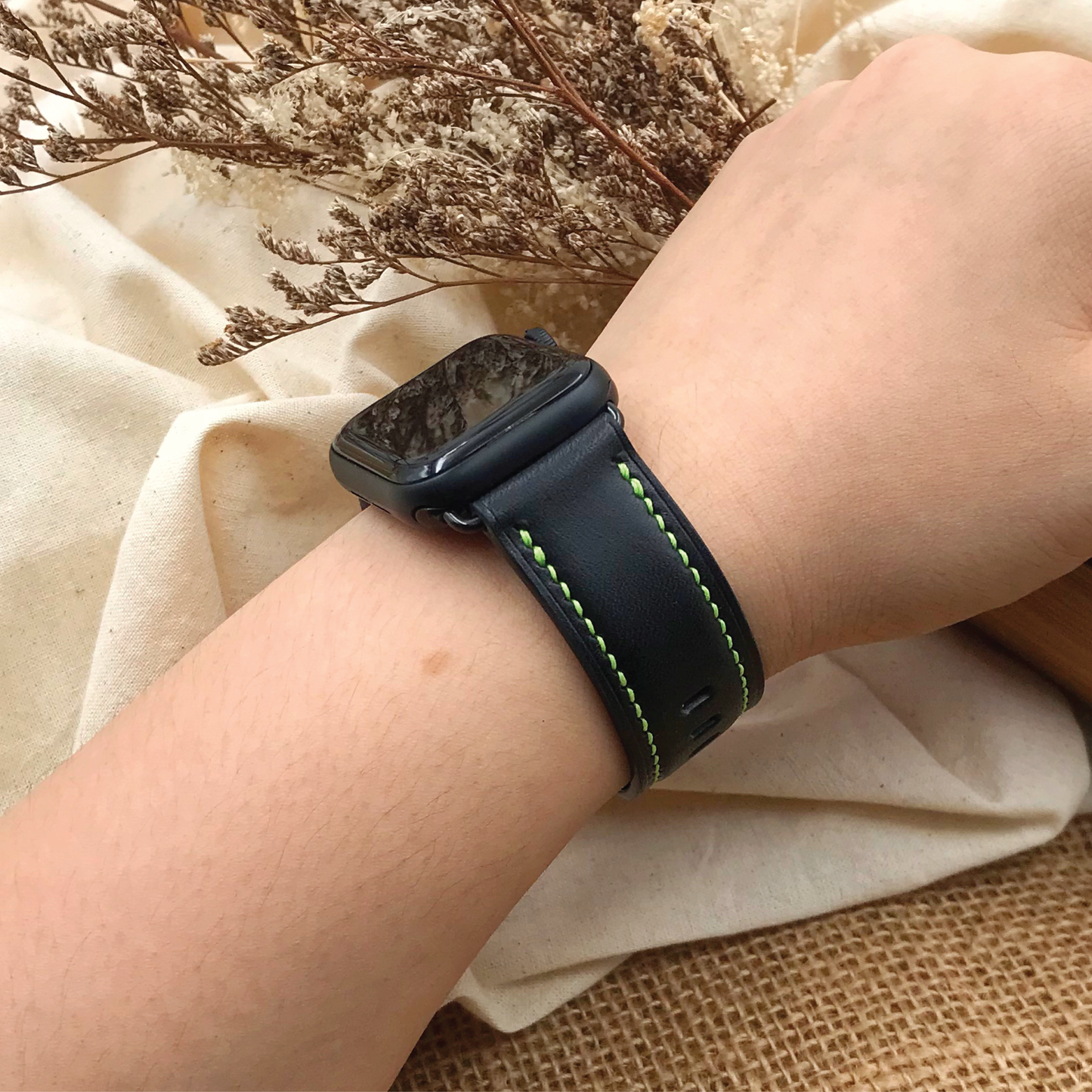 Buttero Leather | Heavy-Duty Apple Watch Strap | 植鞣牛皮系列 | 厚身款iWatch錶帶