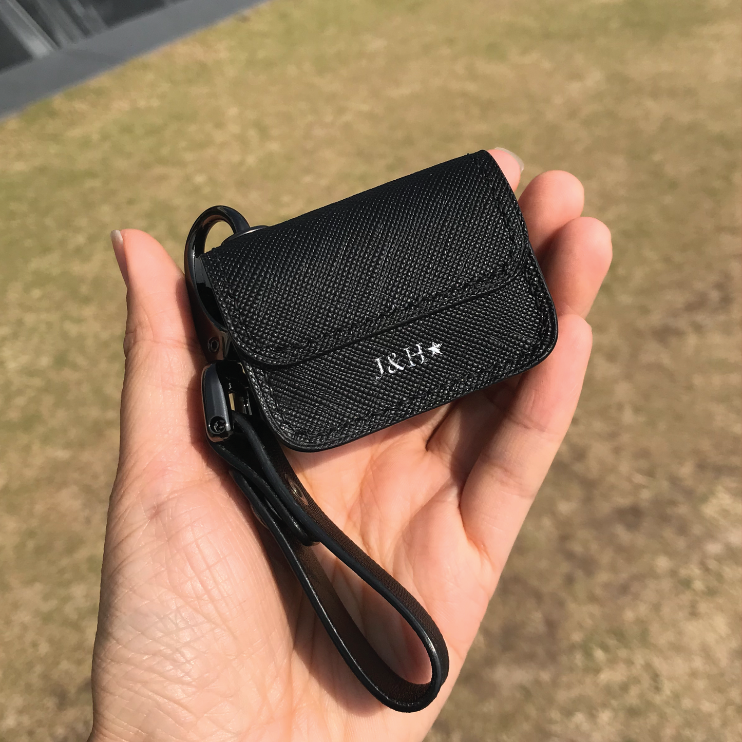 Saffiano Leather | Airpod Case | 十字紋牛皮系列 | 蘋果耳機保護套