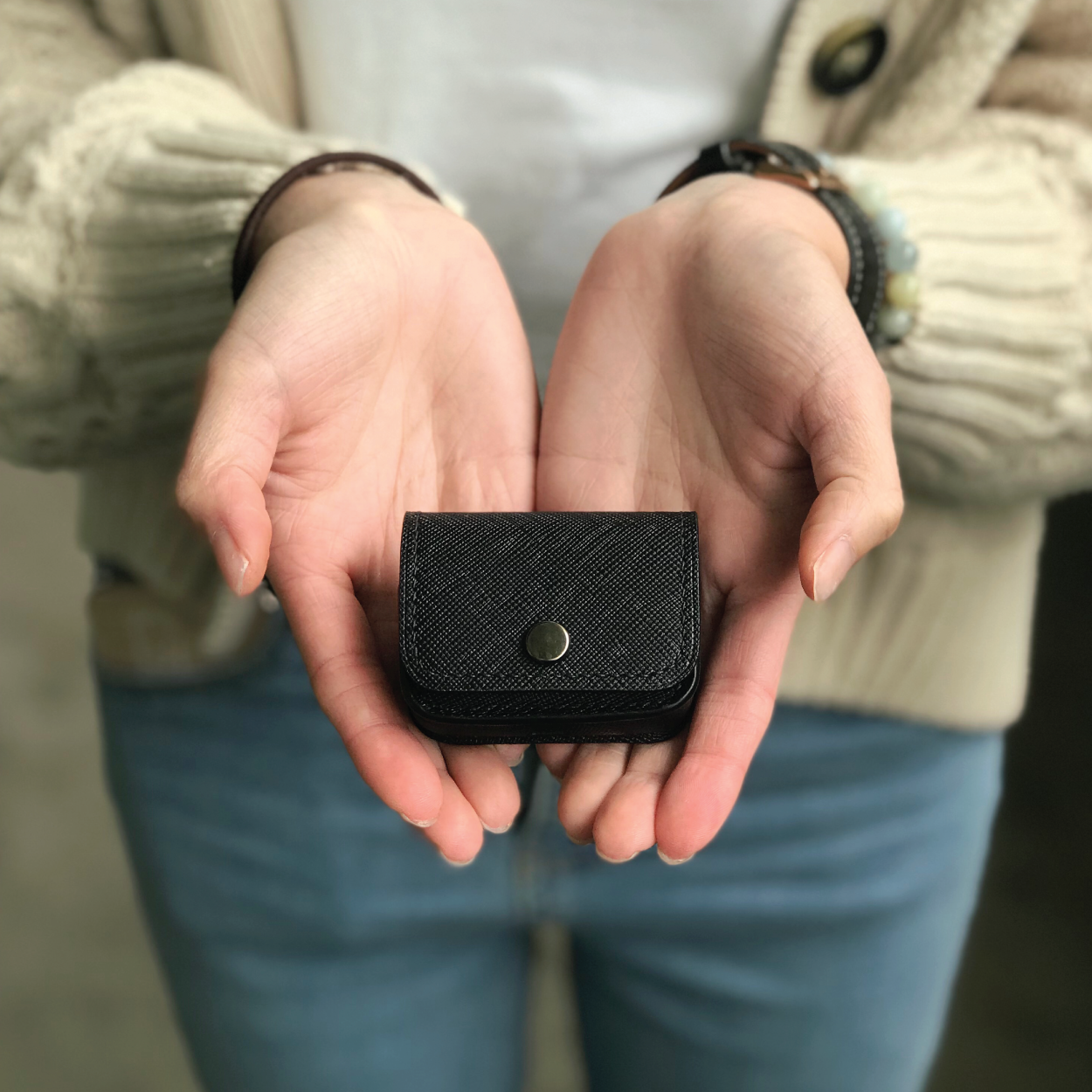 Saffiano Leather | Airpod Case | 十字紋牛皮系列 | 蘋果耳機保護套