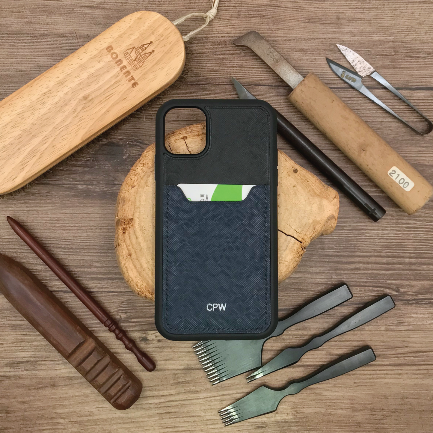 Saffiano Leather | Card Slot iPhone Case | 十字紋牛皮系列 | 卡位手機殼