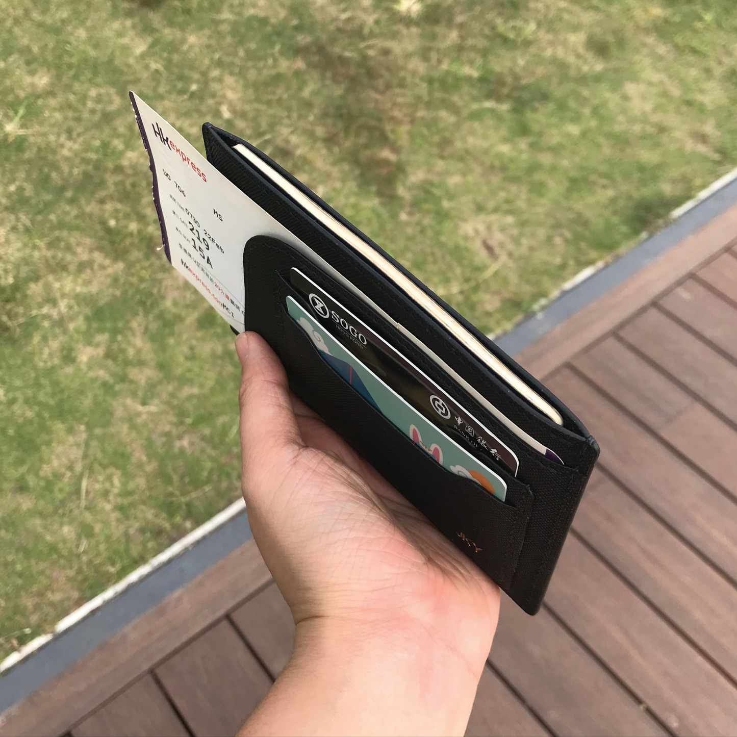 Saffiano Leather | Simple Passport Holder | 十字紋牛皮系列 | 簡約護照套