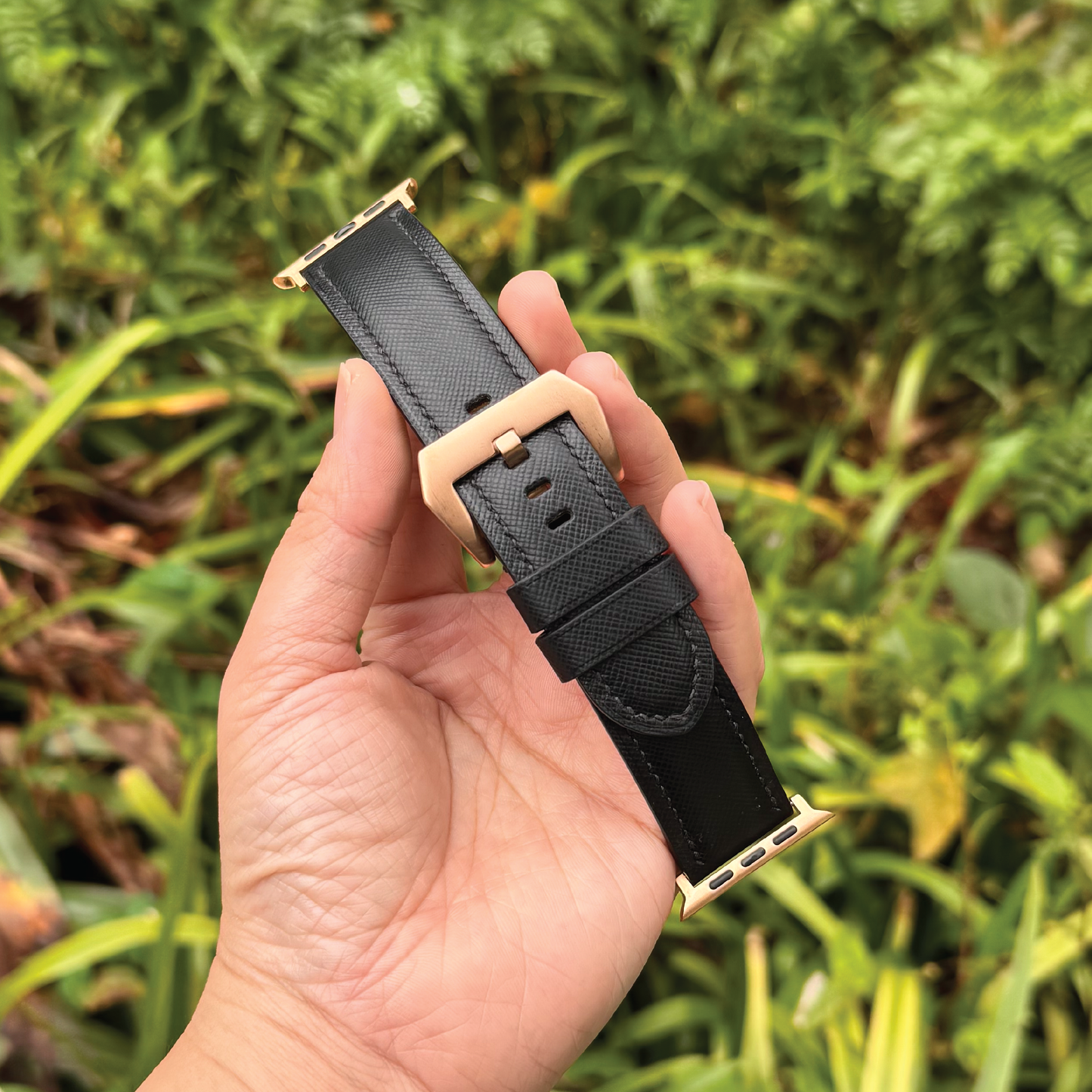 Saffiano Leather | Heavy-Duty Apple Watch Strap | 十字紋牛皮系列 | 厚身款iWatch錶帶