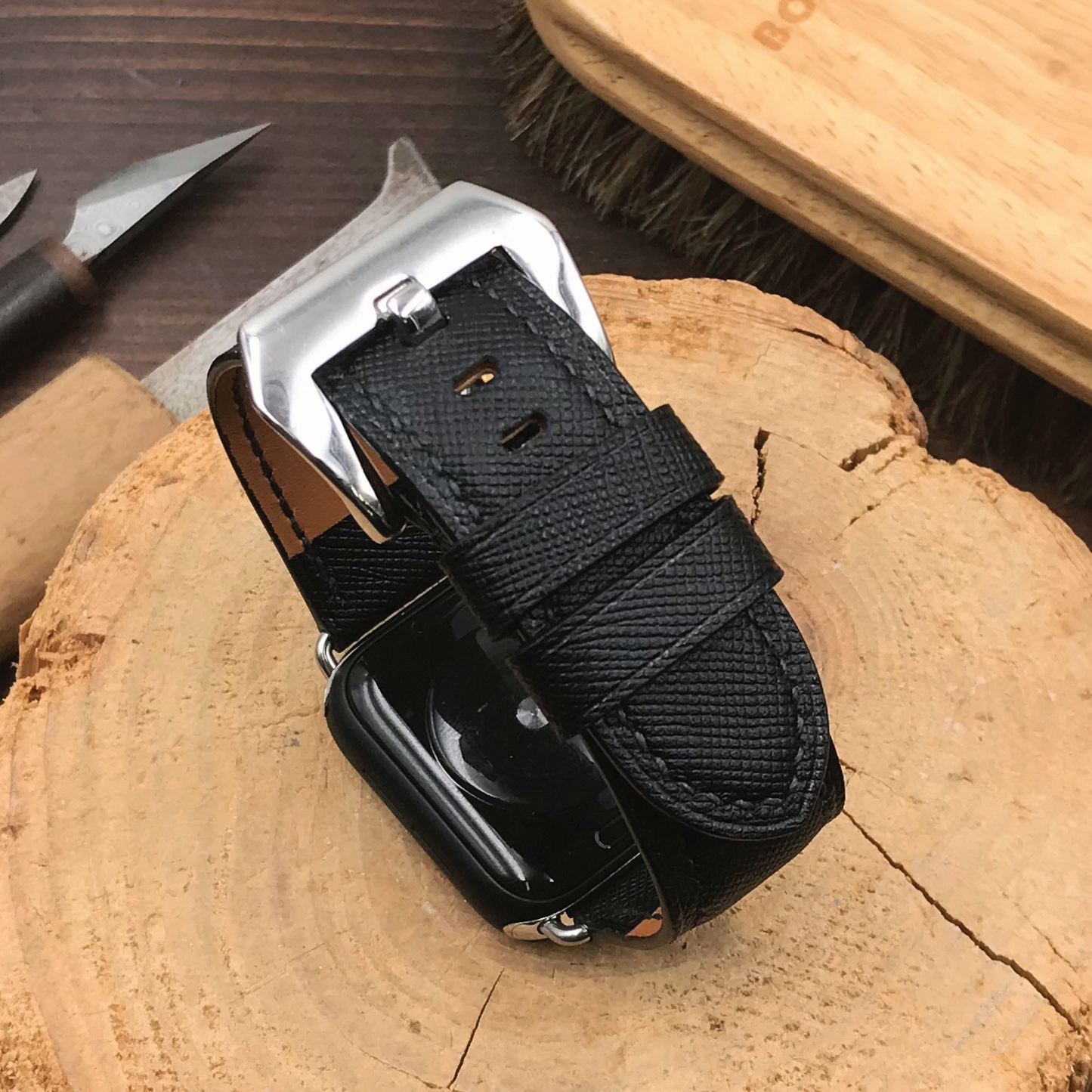 Saffiano Leather | Heavy-Duty Apple Watch Strap | 十字紋牛皮系列 | 厚身款iWatch錶帶
