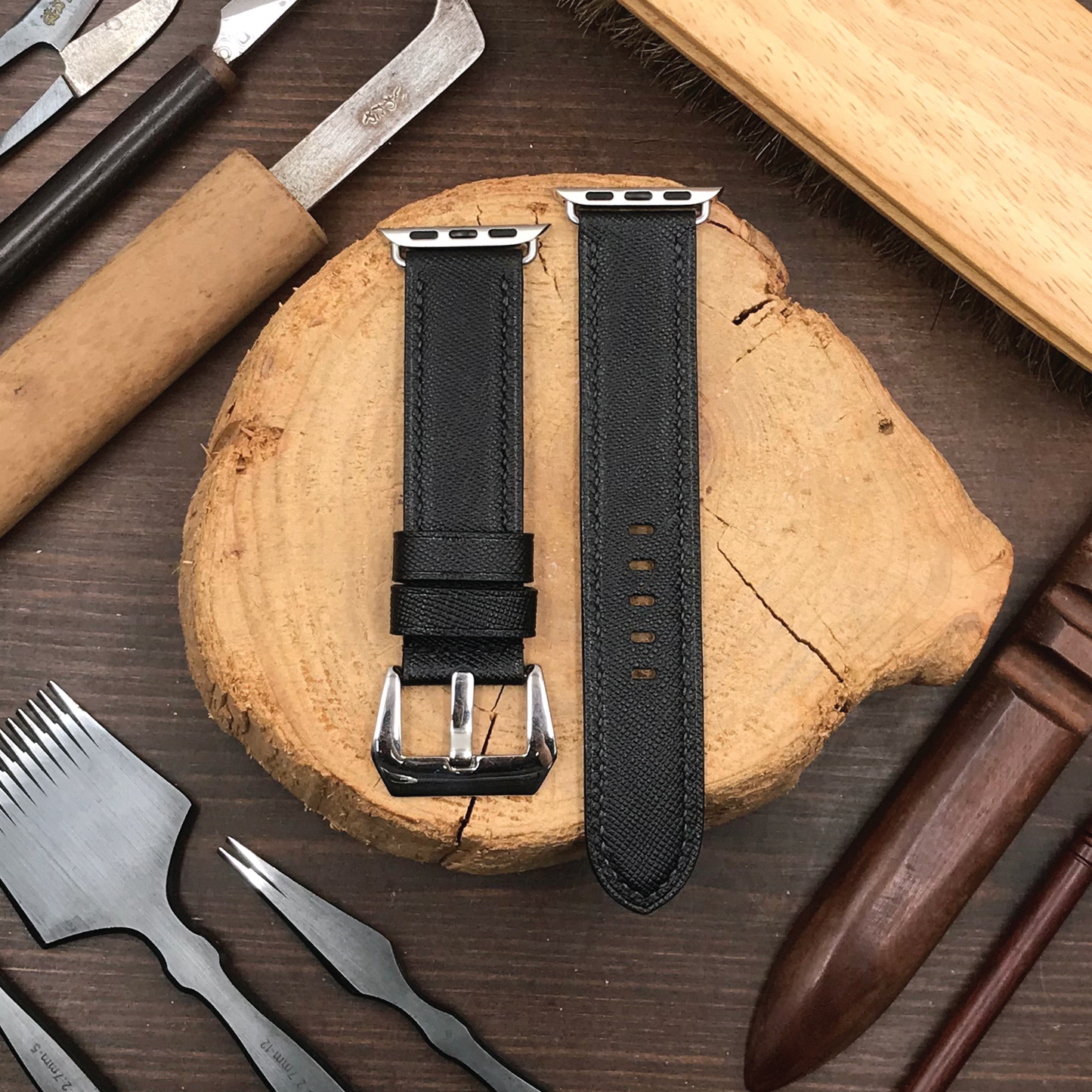 Saffiano Leather | Heavy-Duty Apple Watch Strap | 十字紋牛皮系列 | 厚身款iWatch錶帶