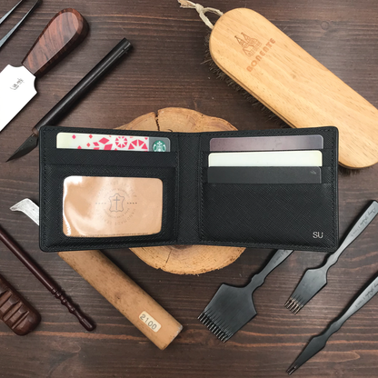 Saffiano Leather | Bifold Short Wallet | Card Slot, Photo Slot | 十字紋牛皮系列 | 兩摺短銀包 | 卡位，相位款式