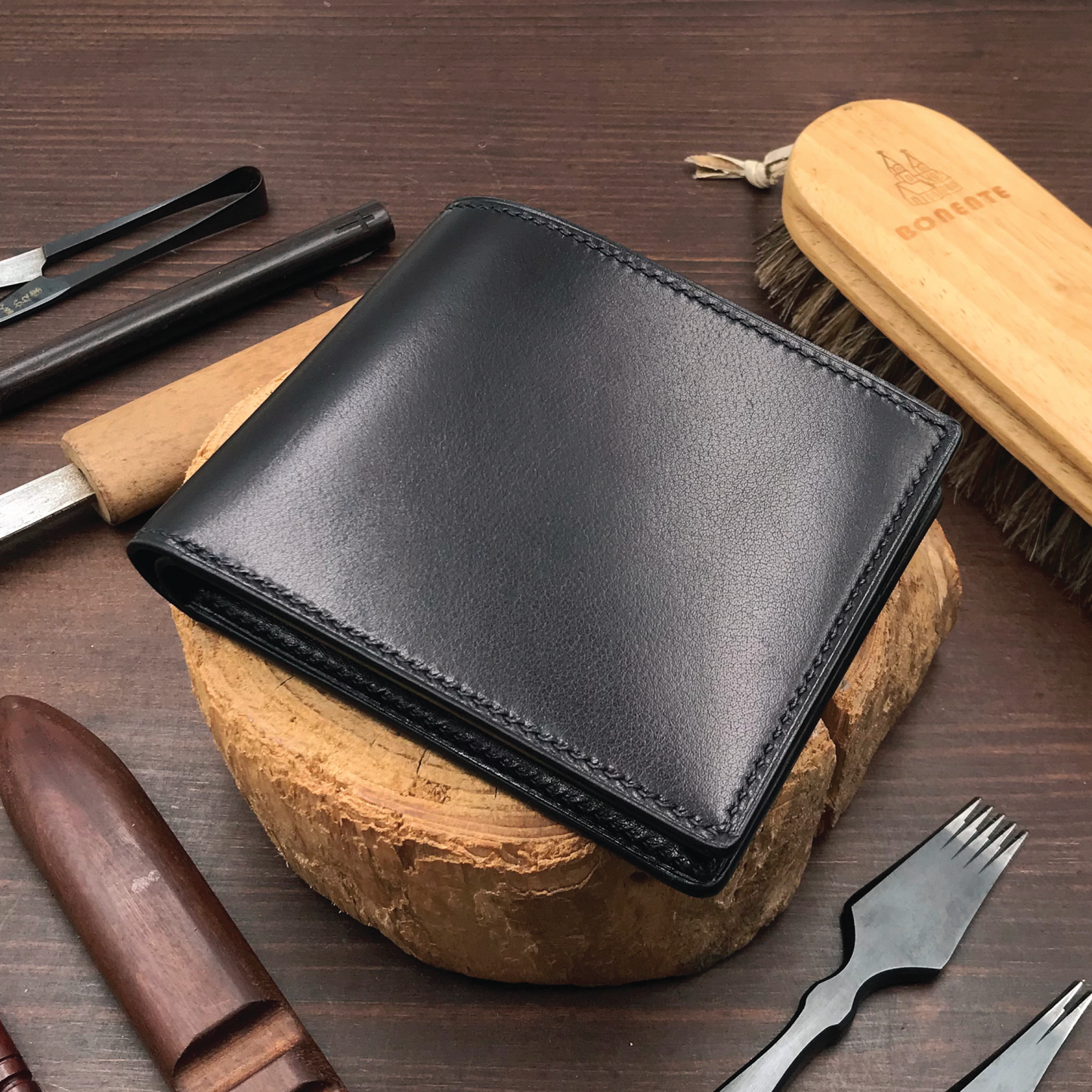 Calf Leather | Bifold Short Wallet | Card Slot, Photo Slot | 小牛皮系列 | 兩摺短銀包 | 卡位，相位款式