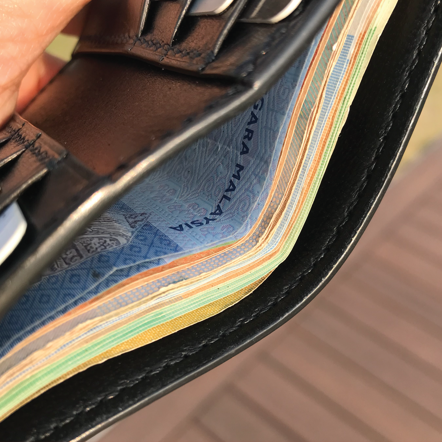 Calf Leather | Bifold Short Wallet | Card Slot, Photo Slot | 小牛皮系列 | 兩摺短銀包 | 卡位，相位款式