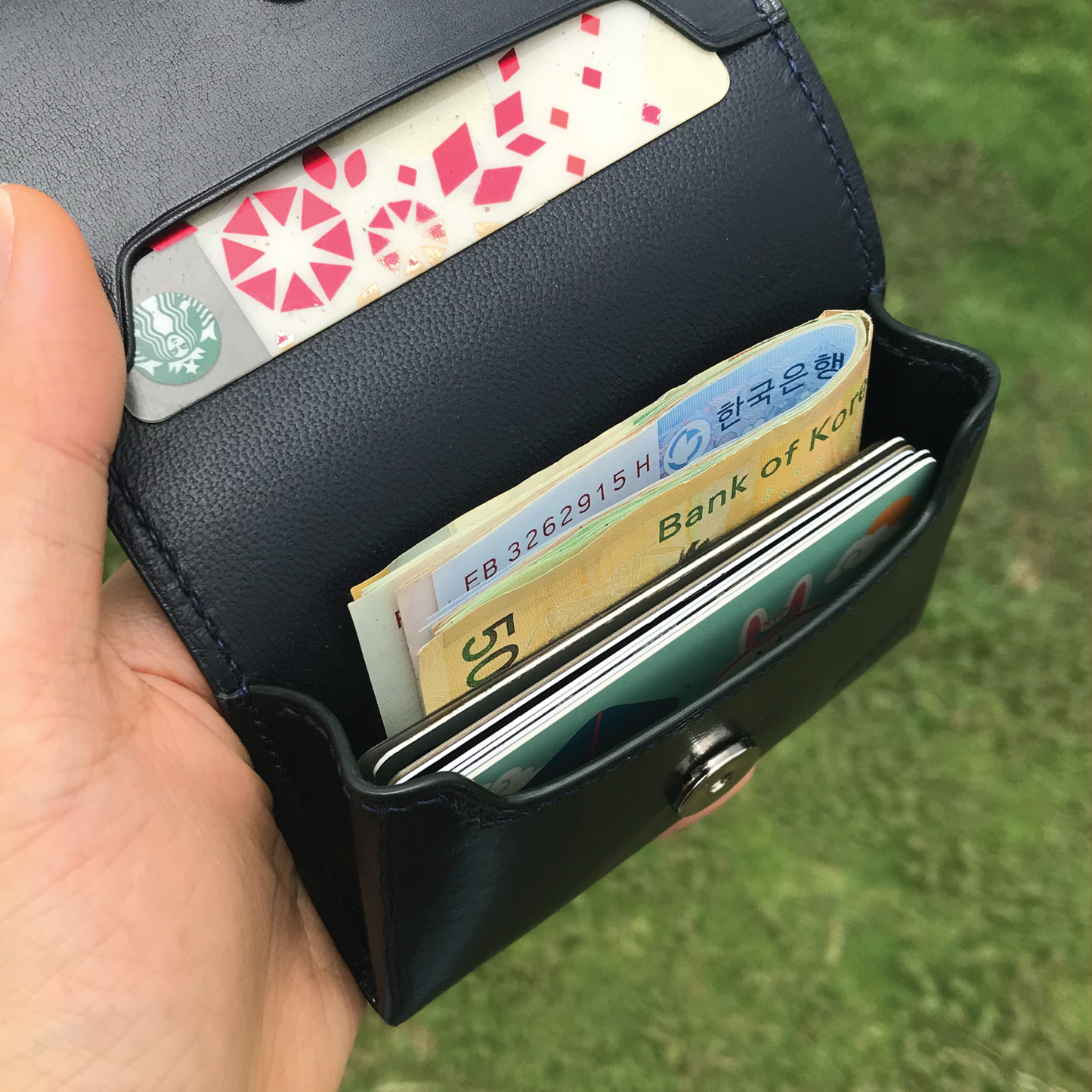 Calf Leather | Magnetic Snap Business Name Card Case | 小牛皮系列 | 磁扣開關卡片盒