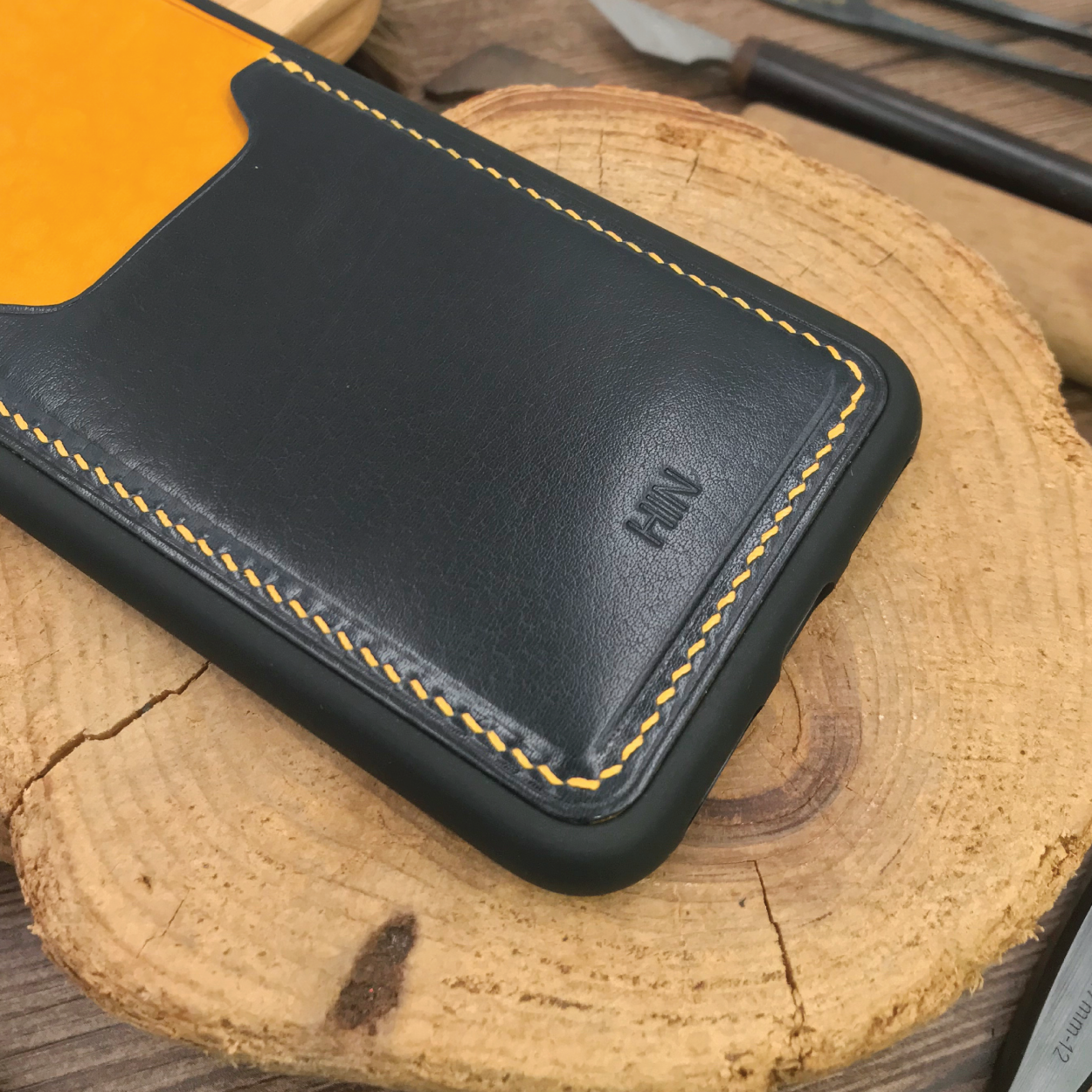 Calf Leather | Card Slot iPhone Case | 小牛皮系列 | 卡位手機殼