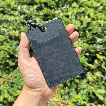 Pueblo Leather | ID Cardholder with Lanyard | Vertical, Horizontal Style | 磨砂牛皮系列 | 掛頸職員卡套 | 直款橫款