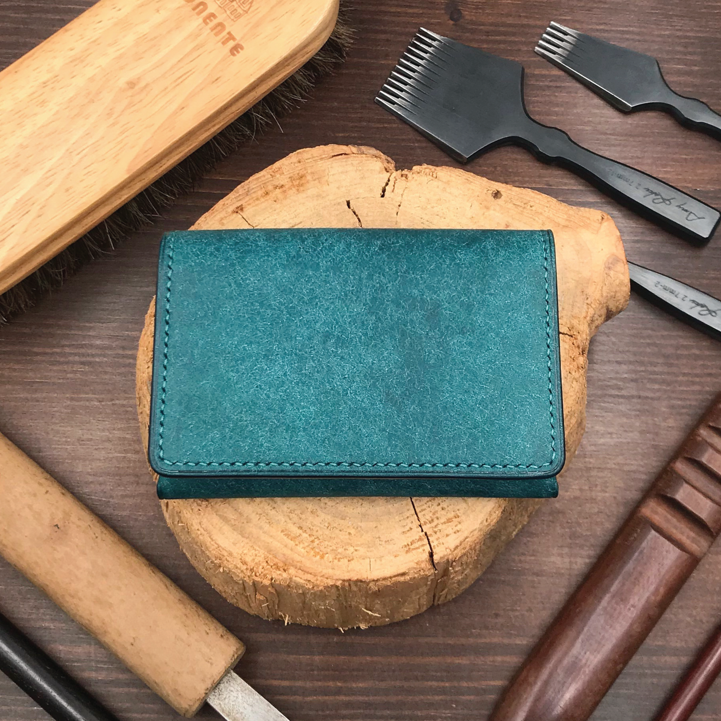 Pueblo Leather | Magnetic Snap Business Name Card Case | 磨砂牛皮系列 | 磁扣開關卡片盒