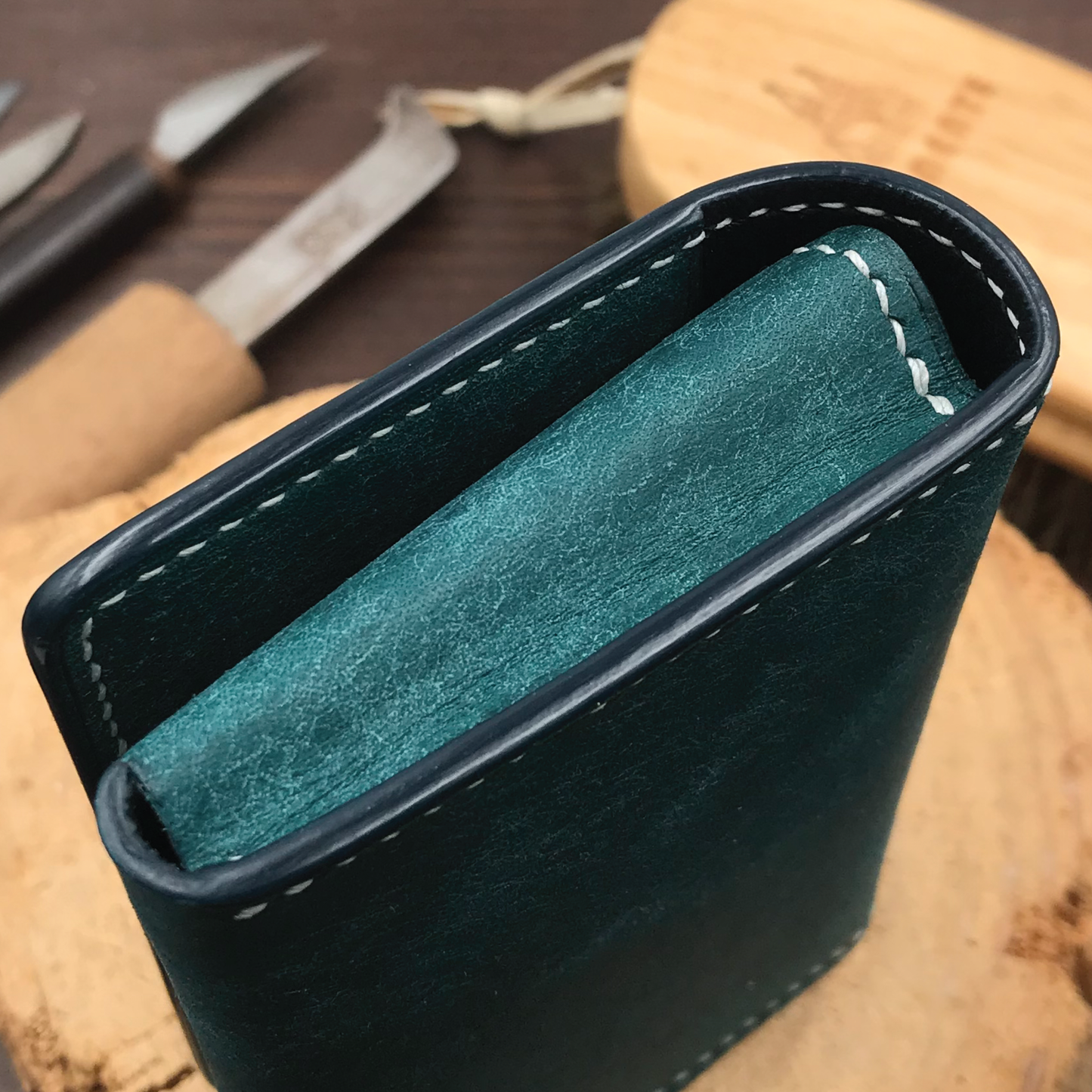 Pueblo Leather | Magnetic Snap Business Name Card Case | 磨砂牛皮系列 | 磁扣開關卡片盒