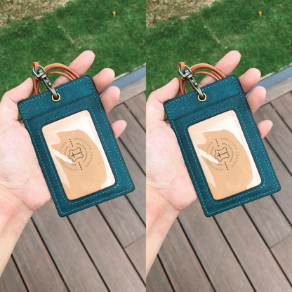 Pueblo Leather | ID Cardholder with Lanyard | 2 Photo Slots | 磨砂牛皮系列 | 掛頸職員卡套 | 兩相格款式