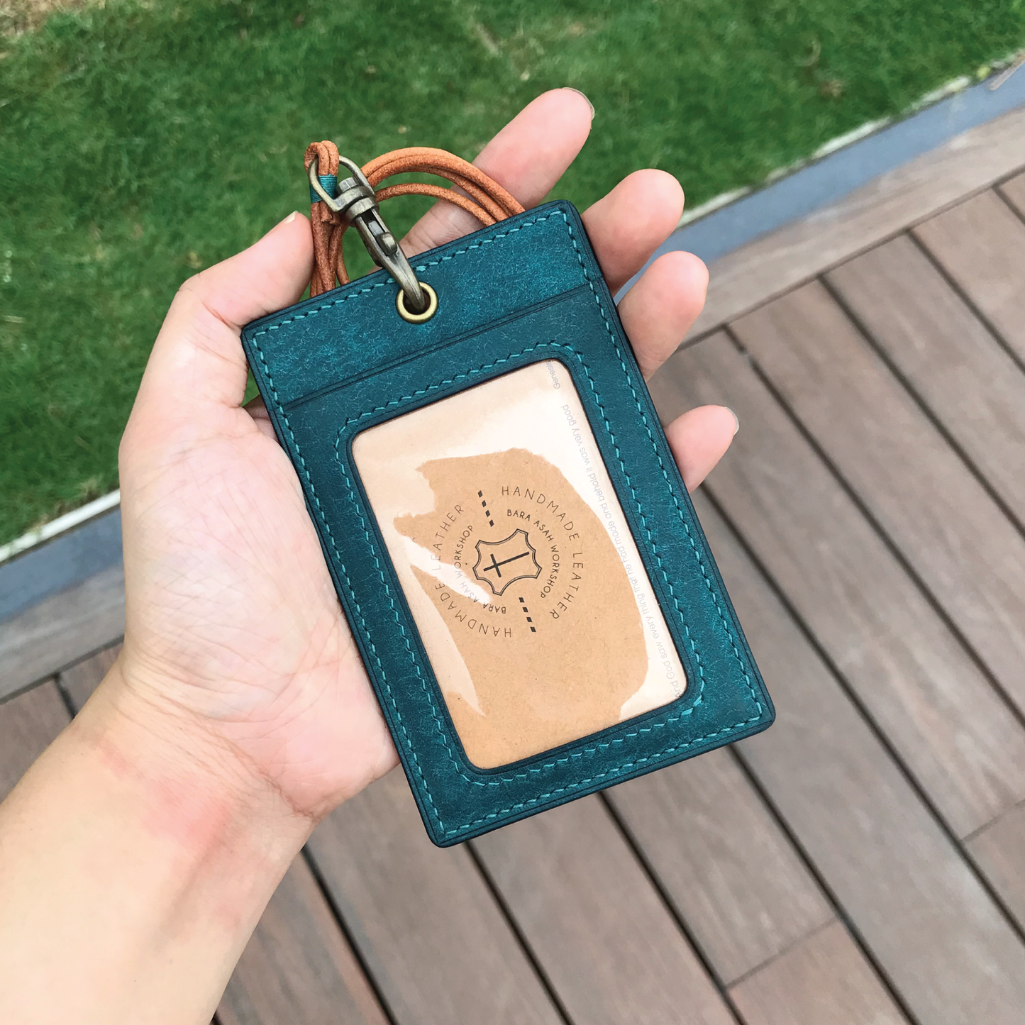 Pueblo Leather | ID Cardholder with Lanyard | Vertical, Horizontal Style | 磨砂牛皮系列 | 掛頸職員卡套 | 直款橫款