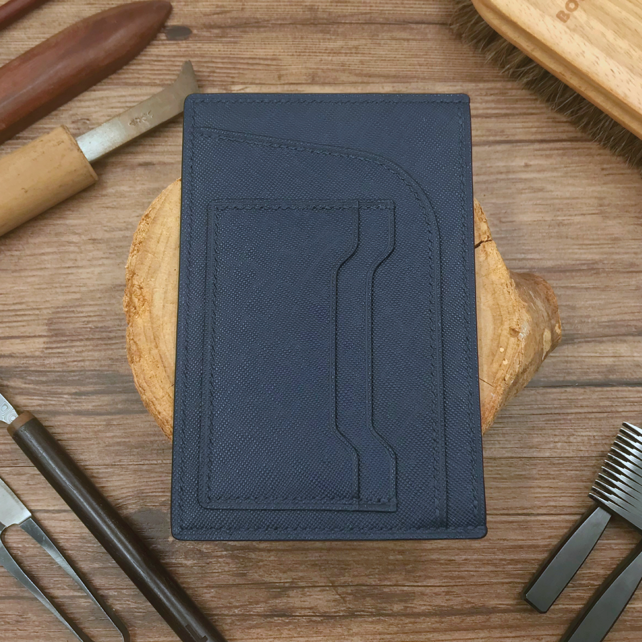 Saffiano Leather | Simple Passport Holder | 十字紋牛皮系列 | 簡約護照套