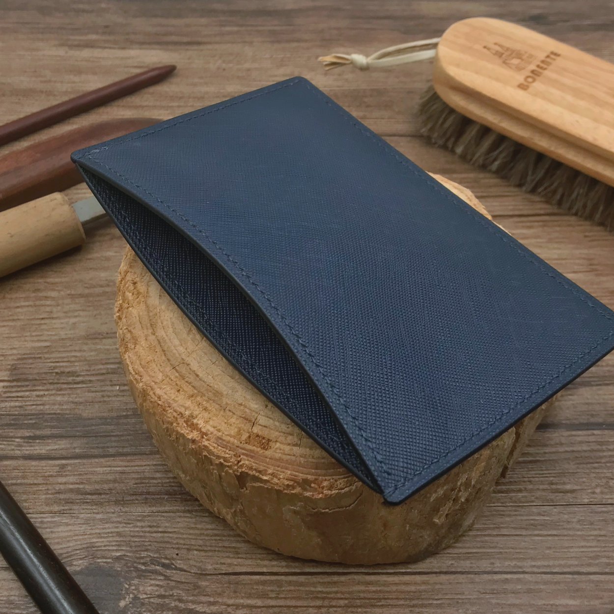 Saffiano Leather | Simple Passport Holder | 十字紋牛皮系列 | 簡約護照套