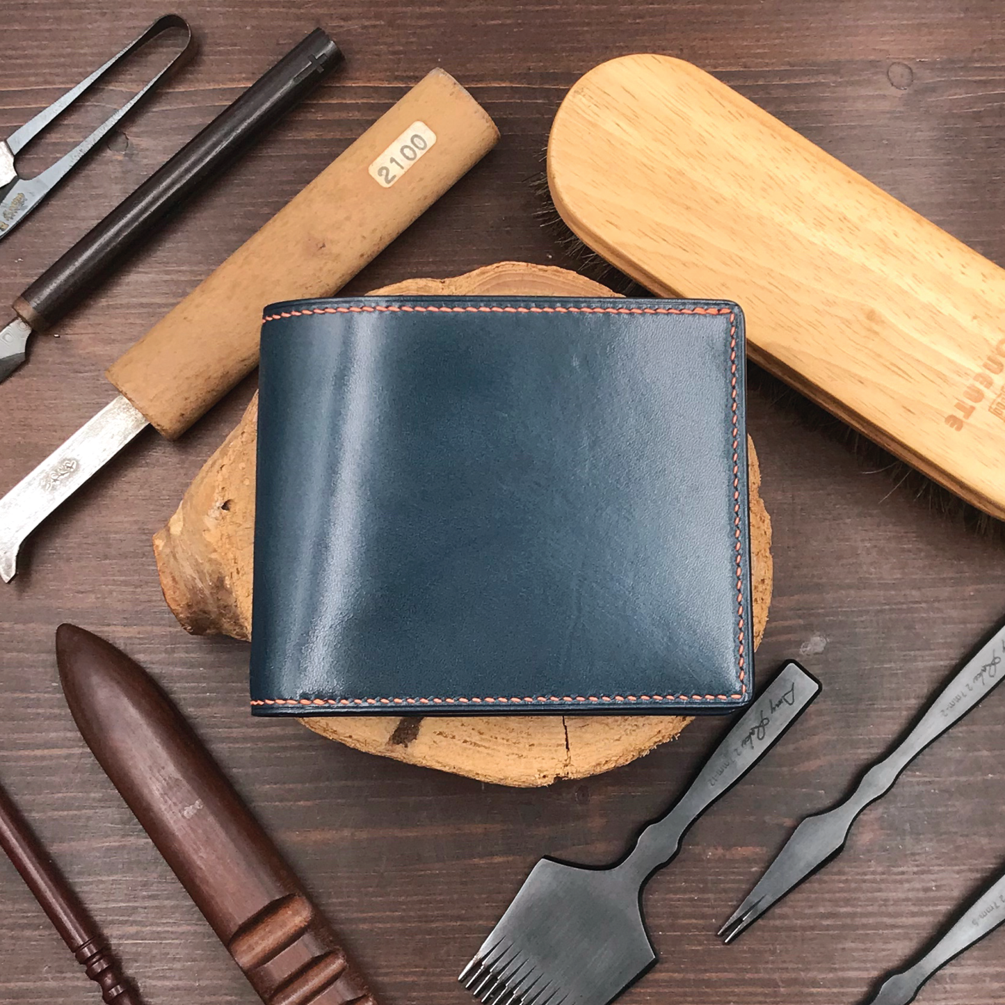 Tochigi Leather | Bifold Short Wallet | Coins Pocket Design | 栃木牛皮系列 | 兩摺短銀包 | 零錢包款式