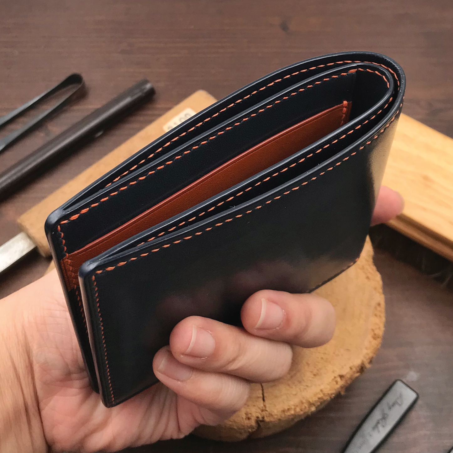 Tochigi Leather | Bifold Short Wallet | Card Slot, Photo Slot | 栃木牛皮系列 | 兩摺短銀包 | 卡位，相位款式