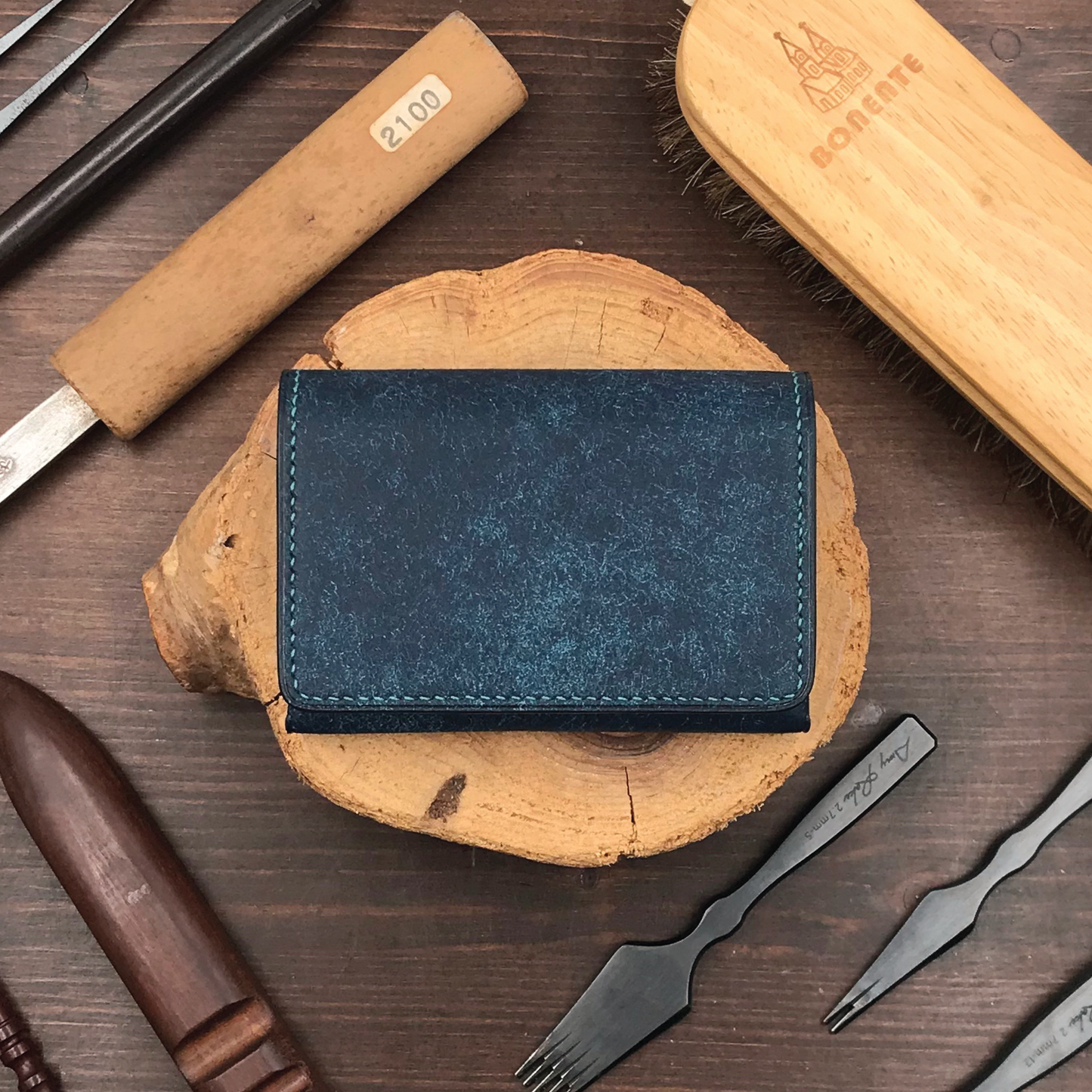 Pueblo Leather | Magnetic Snap Business Name Card Case | 磨砂牛皮系列 | 磁扣開關卡片盒