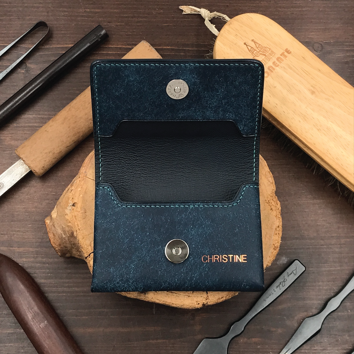 Pueblo Leather | Magnetic Snap Business Name Card Case | 磨砂牛皮系列 | 磁扣開關卡片盒