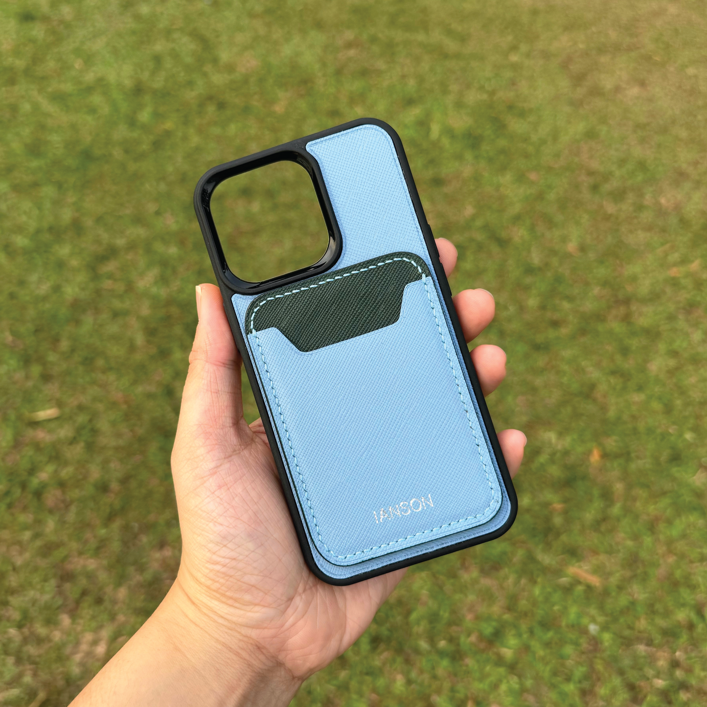 Saffiano Leather | MagSafe Cardholder | 十字紋牛皮系列 | 磁吸卡套