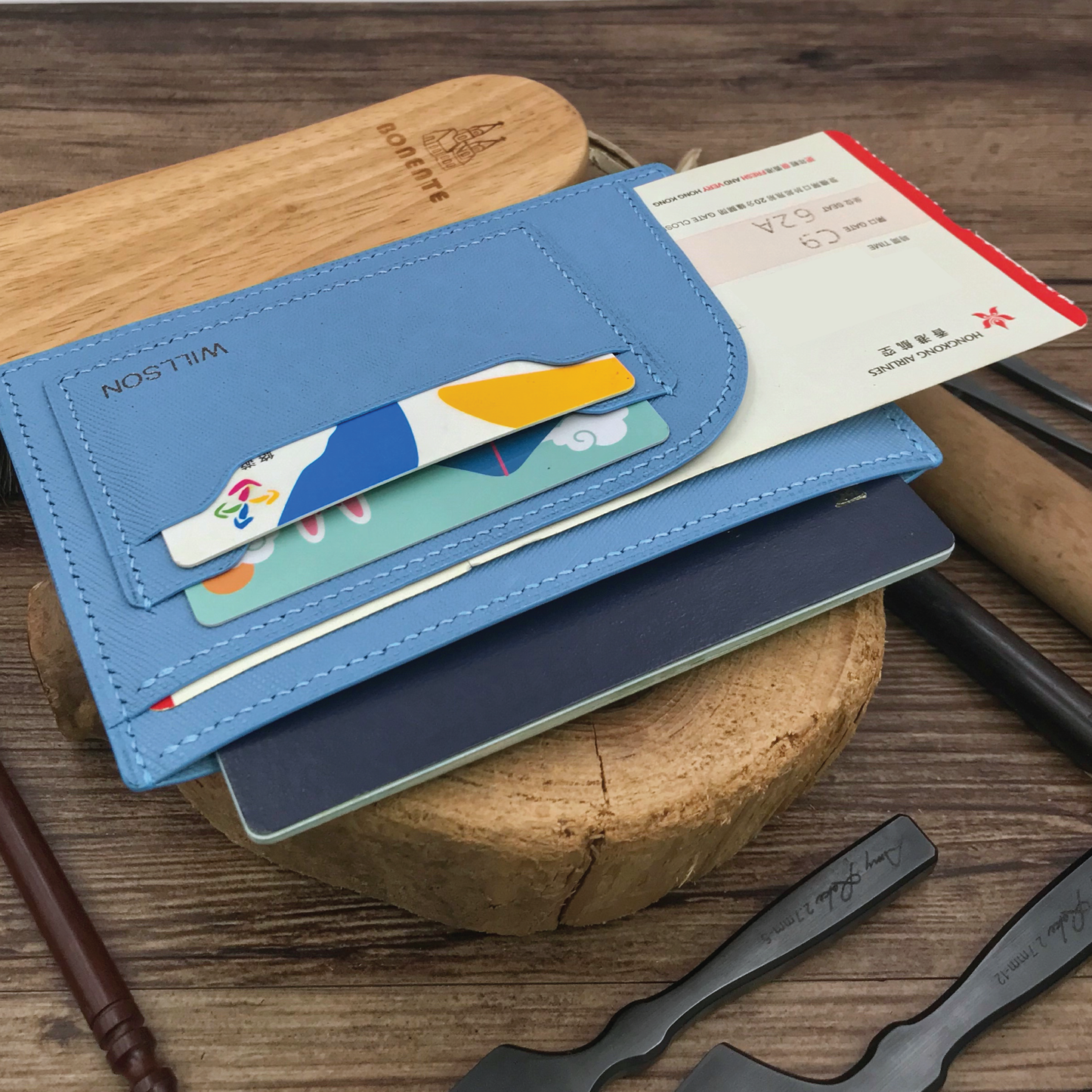 Saffiano Leather | Simple Passport Holder | 十字紋牛皮系列 | 簡約護照套