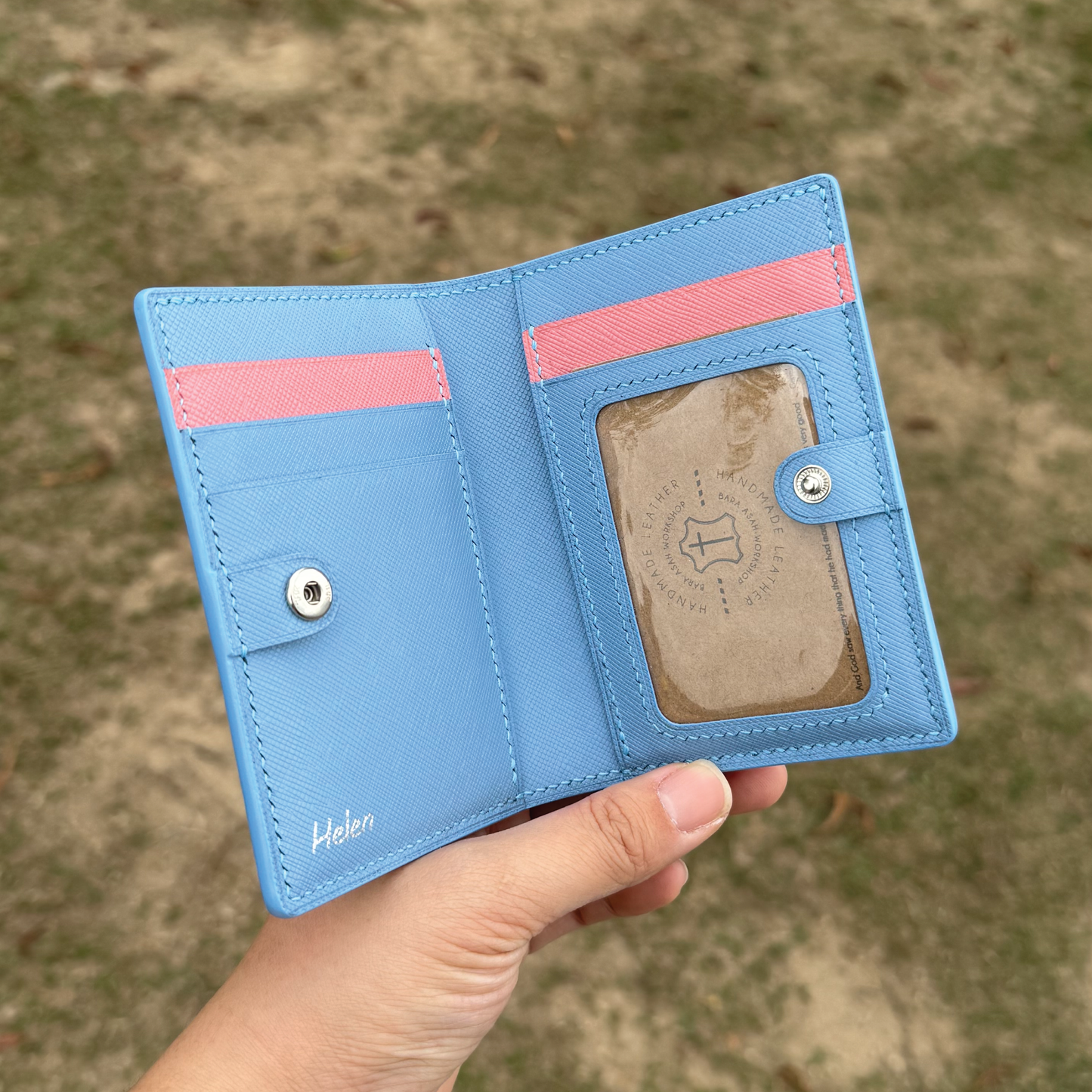 Saffiano Leather | Bifold Medium Wallet | Card Slot, Photo Slot | 十字紋牛皮系列 | 兩摺中銀包 | 卡位，相位款式