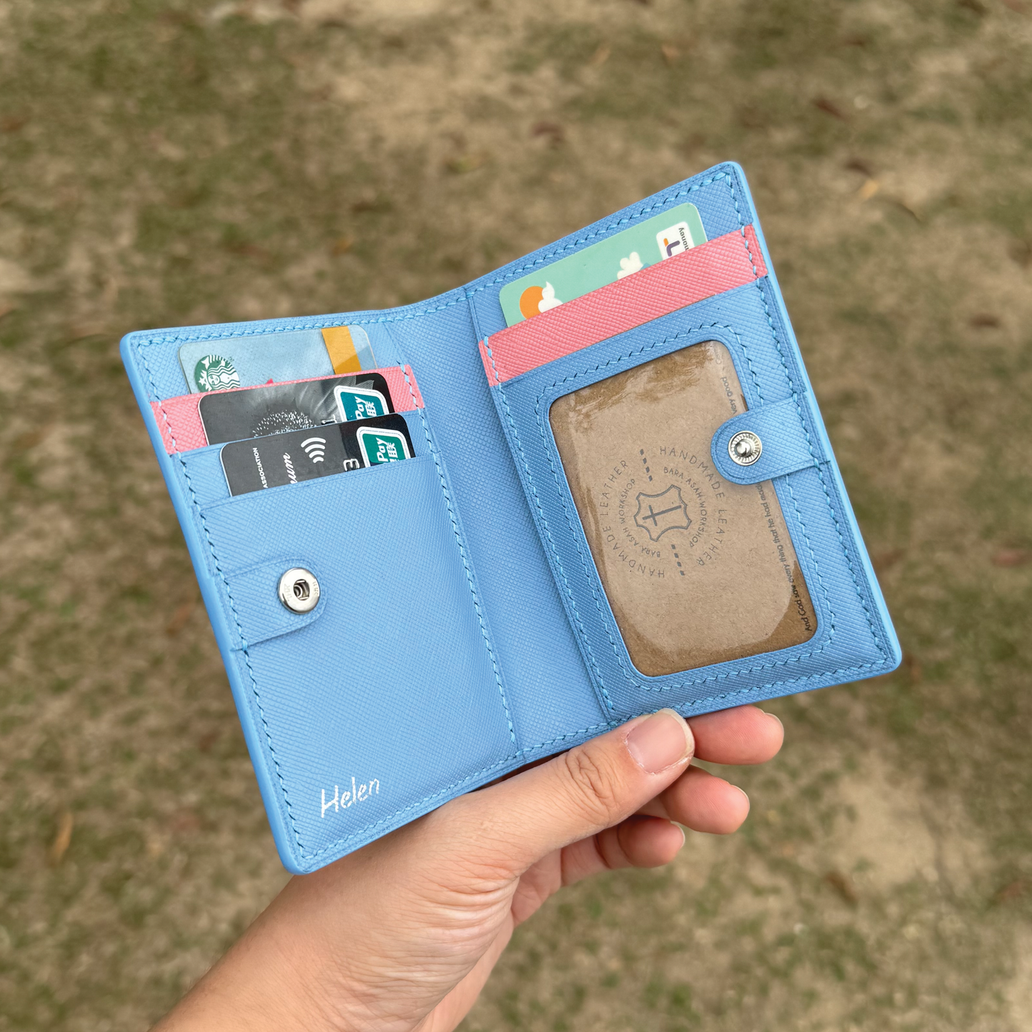 Saffiano Leather | Bifold Medium Wallet | Card Slot, Photo Slot | 十字紋牛皮系列 | 兩摺中銀包 | 卡位，相位款式