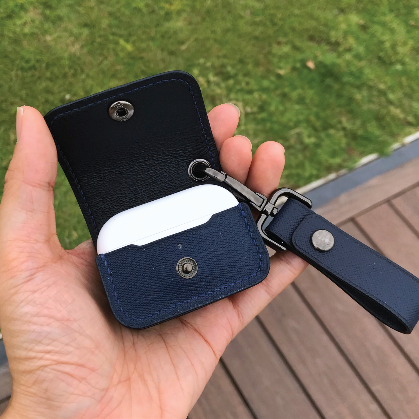 Saffiano Leather | Airpod Case | 十字紋牛皮系列 | 蘋果耳機保護套