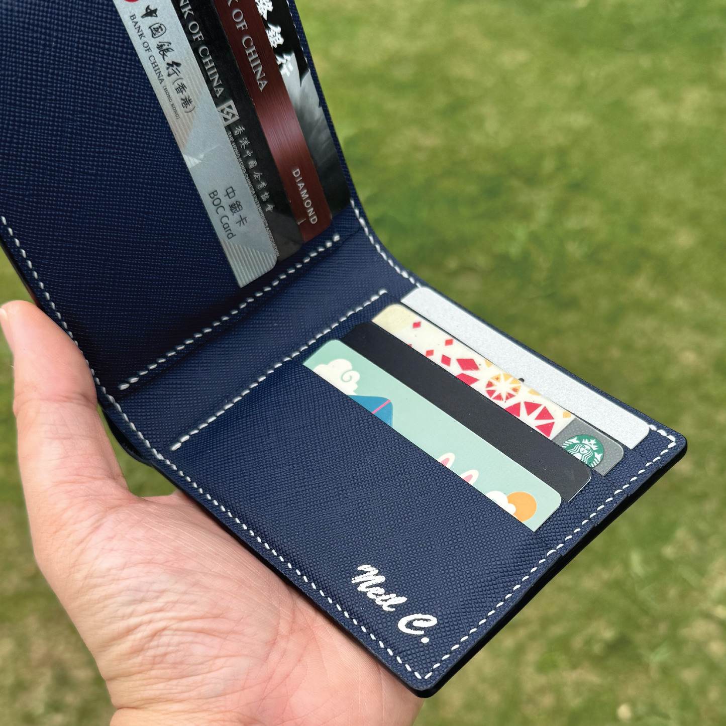 Saffiano Leather | Bifold Short Wallet | Card Slot, Photo Slot | 十字紋牛皮系列 | 兩摺短銀包 | 卡位，相位款式