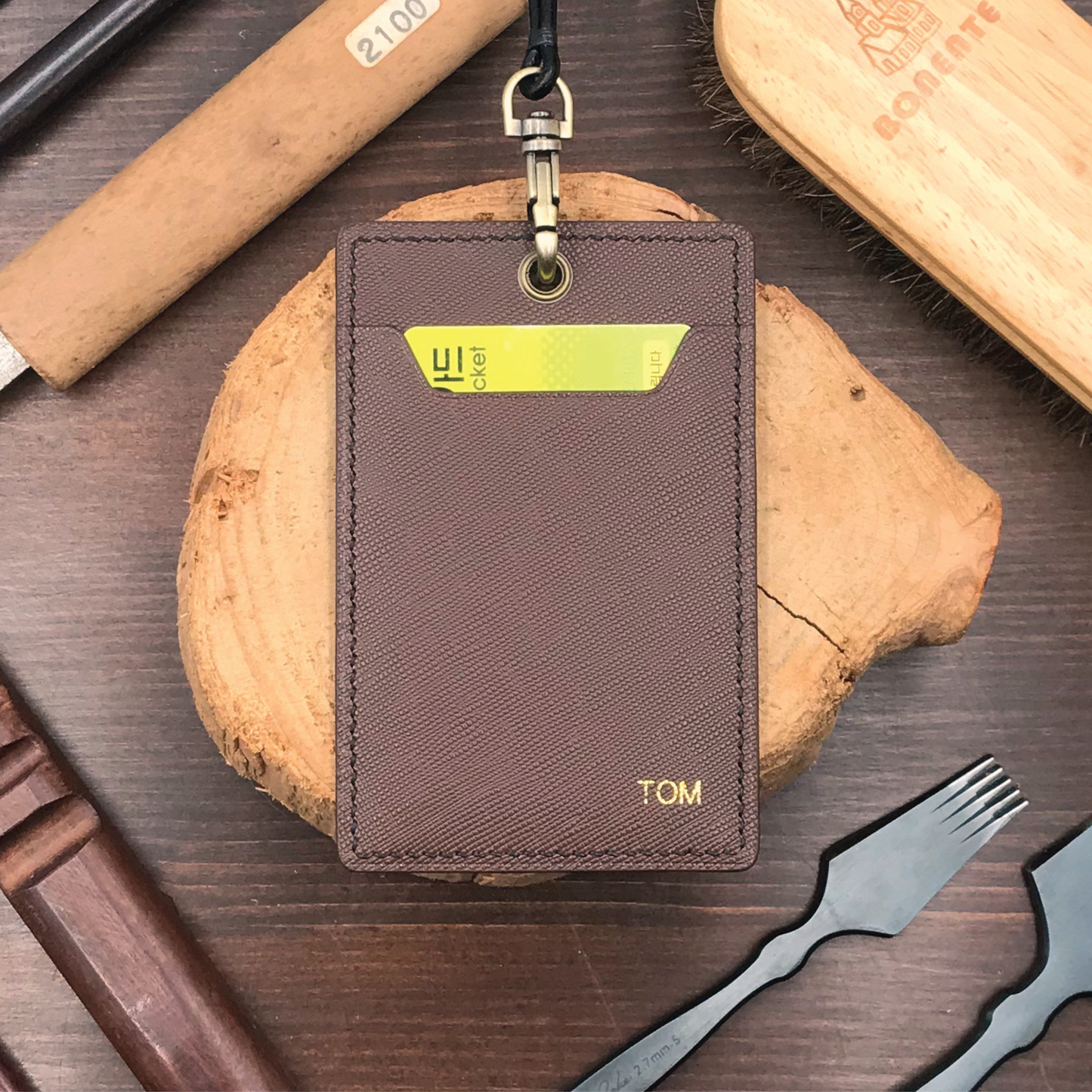 Saffiano Leather | ID Cardholder with Lanyard | Vertical, Horizontal Style | 十字紋牛皮系列 | 掛頸職員卡套 | 直款橫款