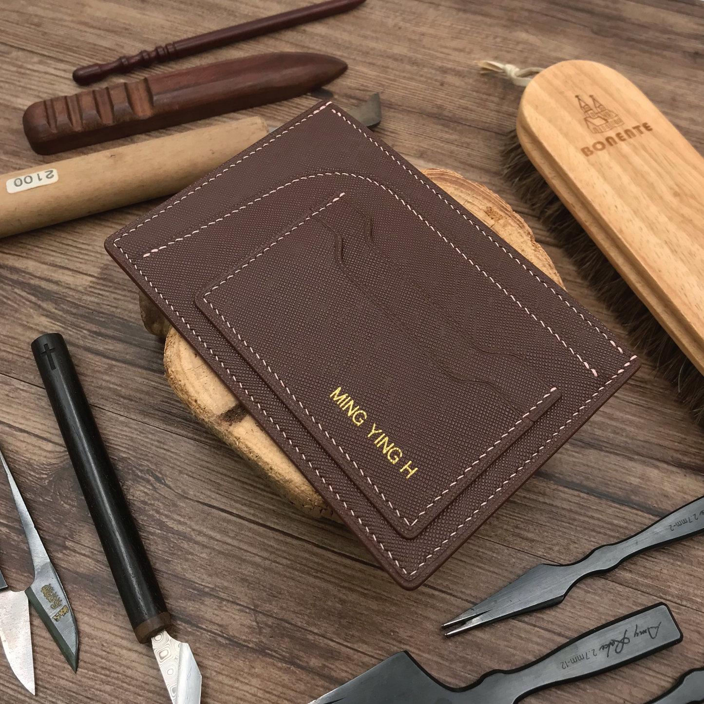 Saffiano Leather | Simple Passport Holder | 十字紋牛皮系列 | 簡約護照套