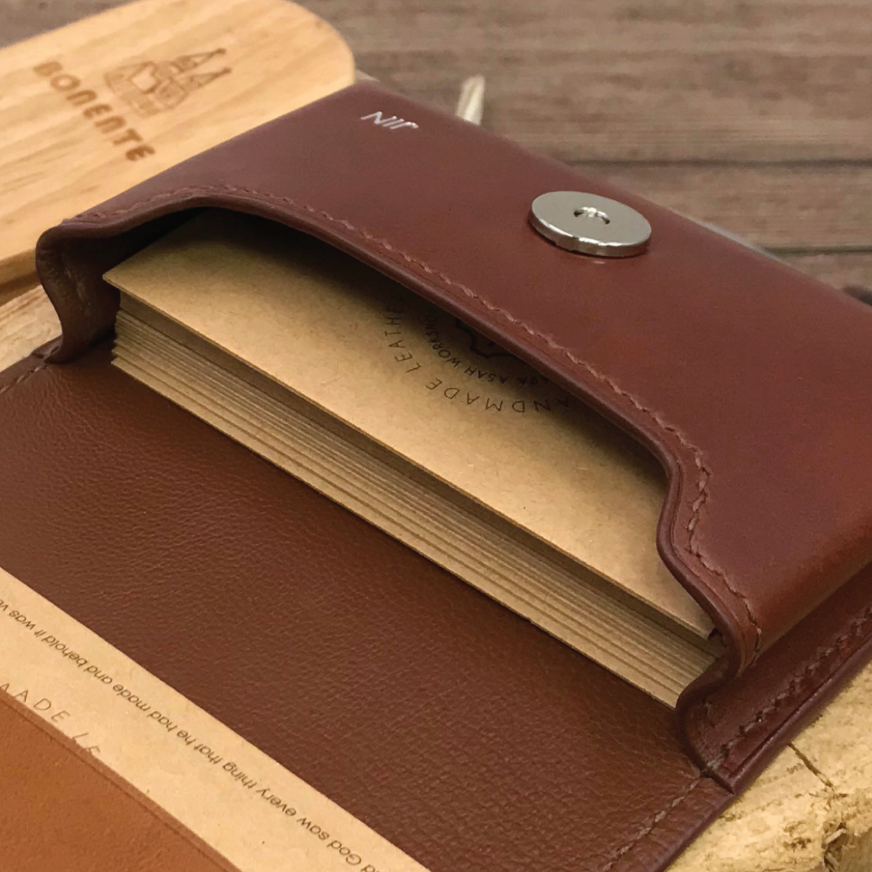 Buttero Leather | Magnetic Snap Business Name Card Case | 植鞣牛皮系列 | 磁扣開關卡片盒