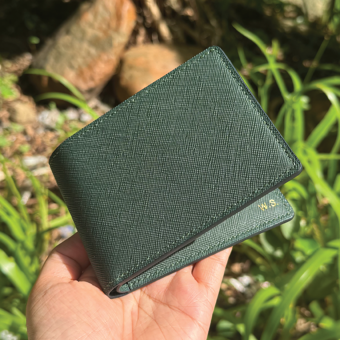 Saffiano Leather | Bifold Short Wallet | Zipper Slot Design | 十字紋牛皮系列 | 兩摺短銀包 | 拉鏈包款式