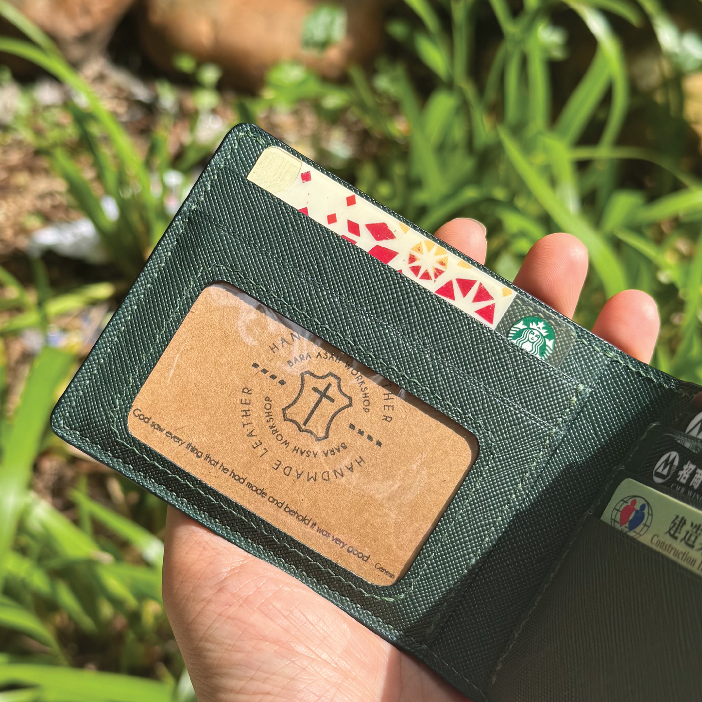 Saffiano Leather | Bifold Short Wallet | Card Slot, Photo Slot | 十字紋牛皮系列 | 兩摺短銀包 | 卡位，相位款式