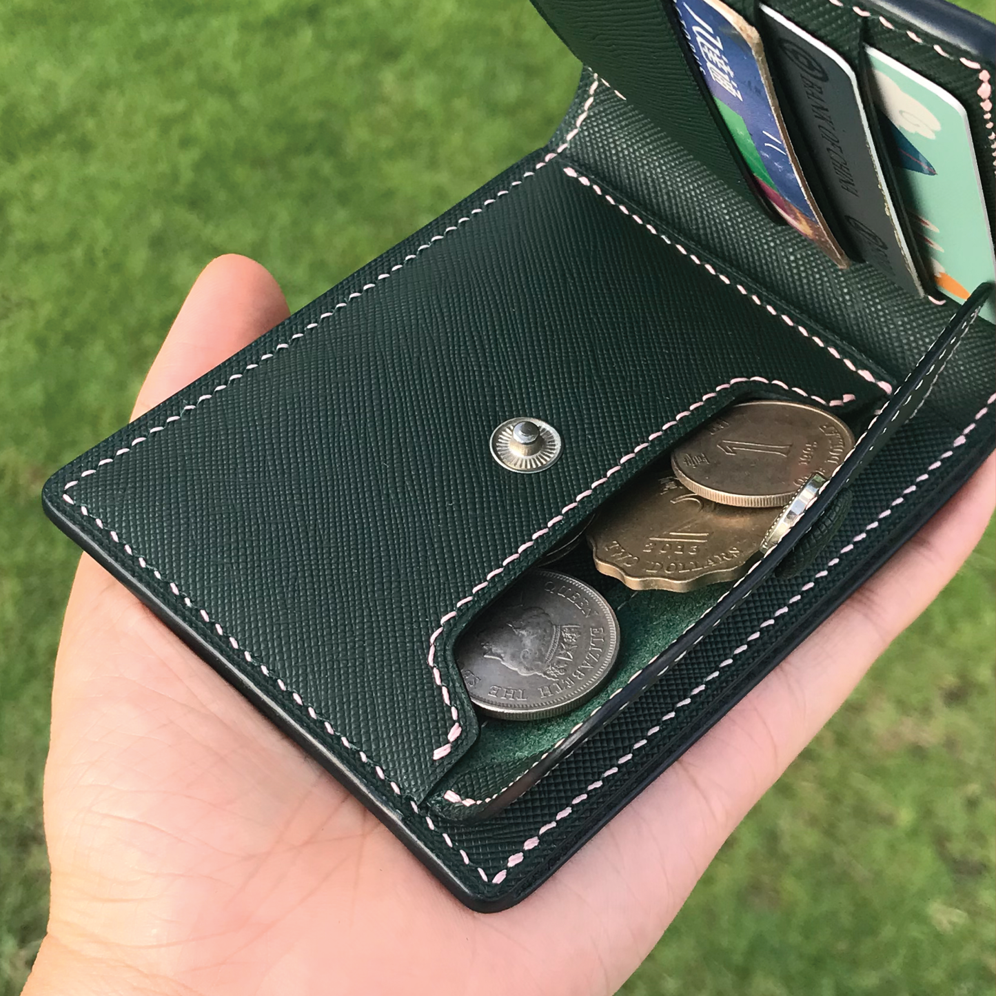 Saffiano Leather | Bifold Short Wallet | Coins Pocket Design | 十字紋牛皮系列 | 兩摺短銀包 | 零錢包款式