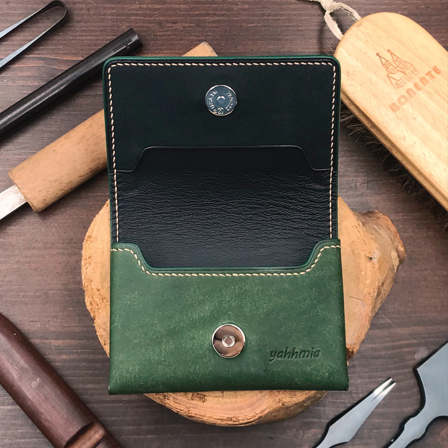 Pueblo Leather | Magnetic Snap Business Name Card Case | 磨砂牛皮系列 | 磁扣開關卡片盒