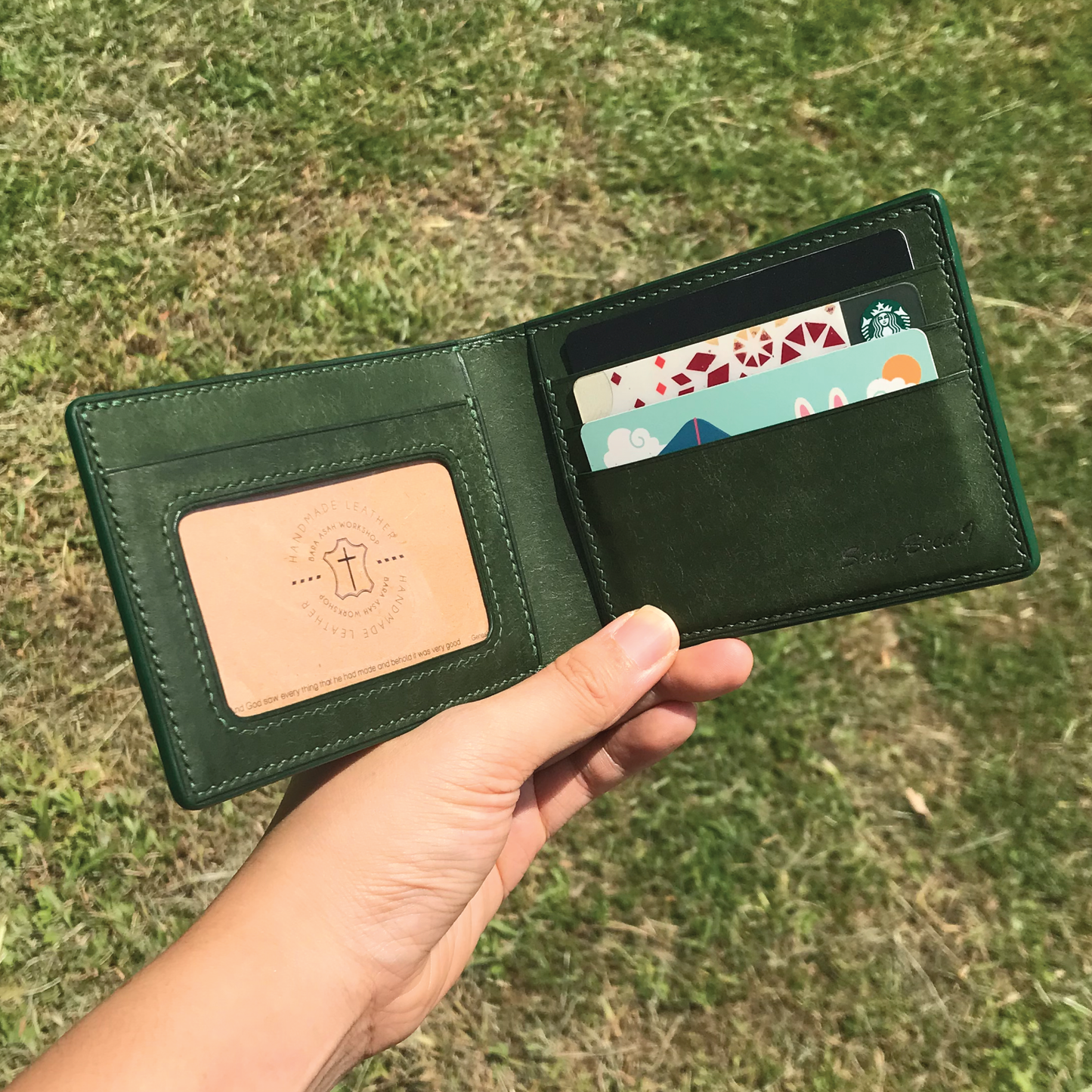 Pueblo Leather | Bifold Short Wallet | Card Slot, Photo Slot | 磨砂牛皮系列 | 兩摺短銀包 | 卡位，相位款式