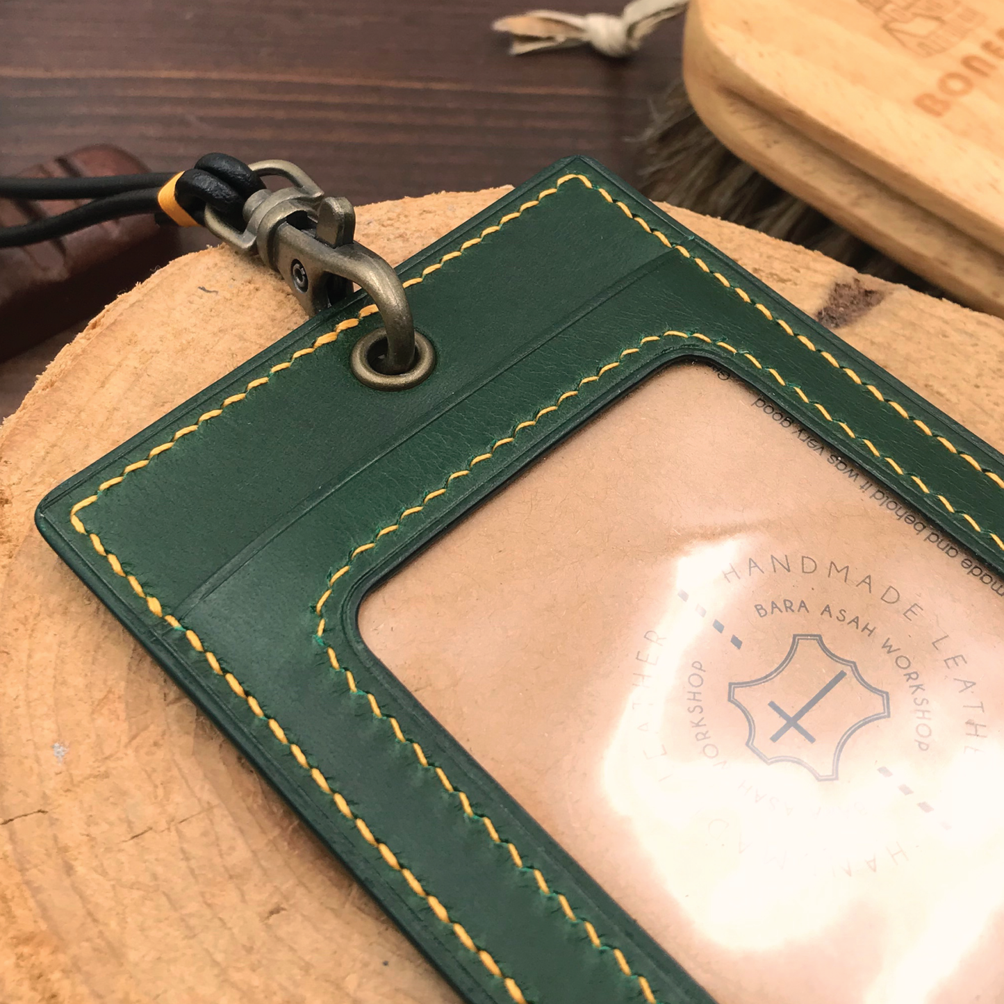 Buttero Leather | ID Cardholder with Lanyard | Vertical, Horizontal Style | 植鞣牛皮系列 | 掛頸職員卡套 | 直款橫款