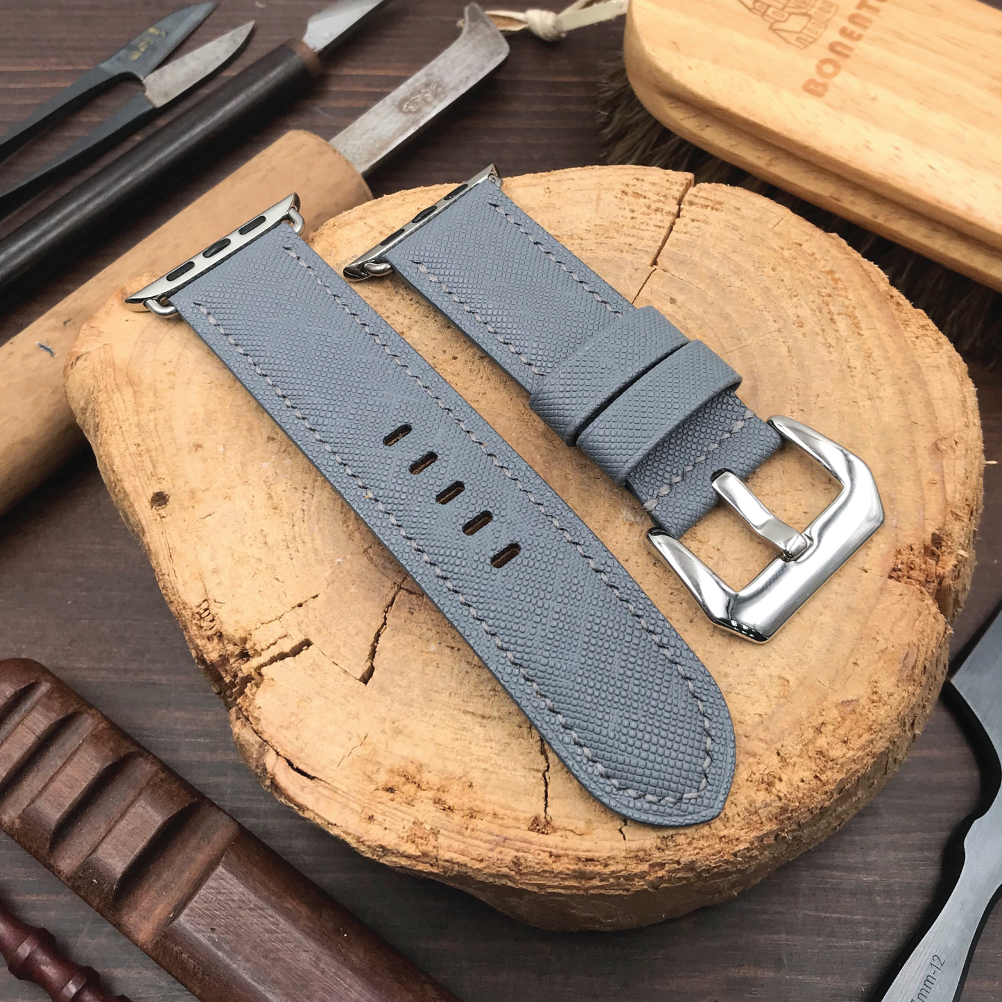Saffiano Leather | Heavy-Duty Apple Watch Strap | 十字紋牛皮系列 | 厚身款iWatch錶帶
