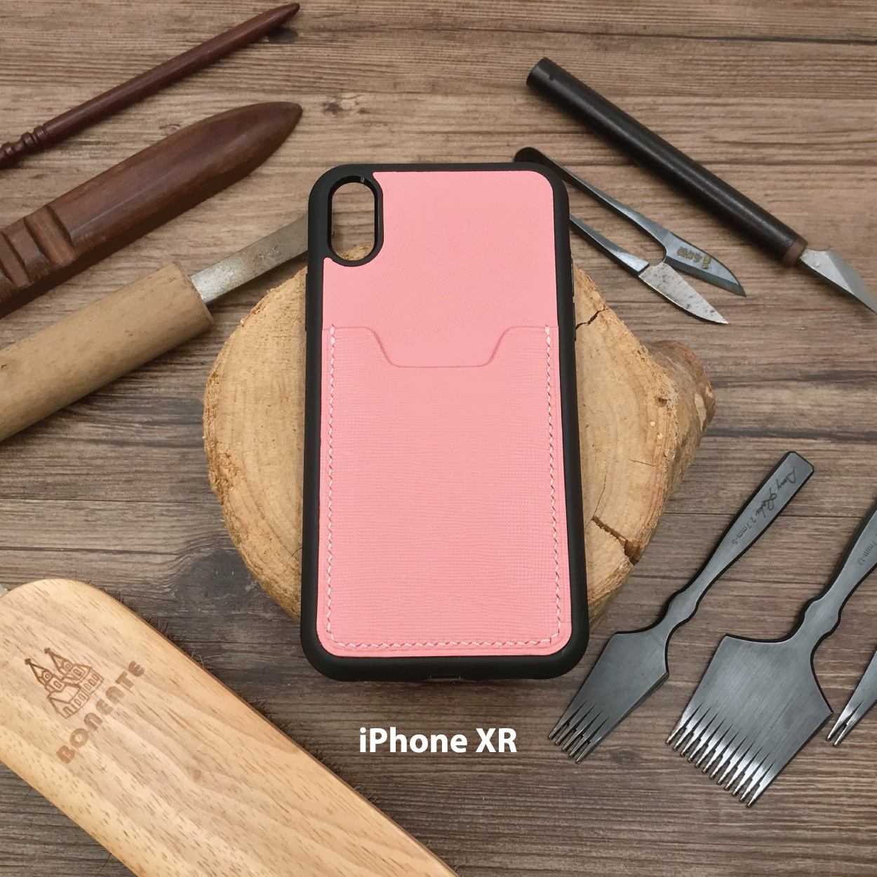 Saffiano Leather | Card Slot iPhone Case | 十字紋牛皮系列 | 卡位手機殼